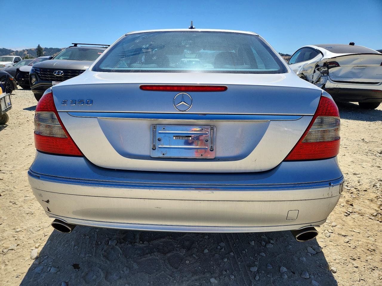 2008 Mercedes-benz E 350 Silver vin: WDBUF56X68B259799