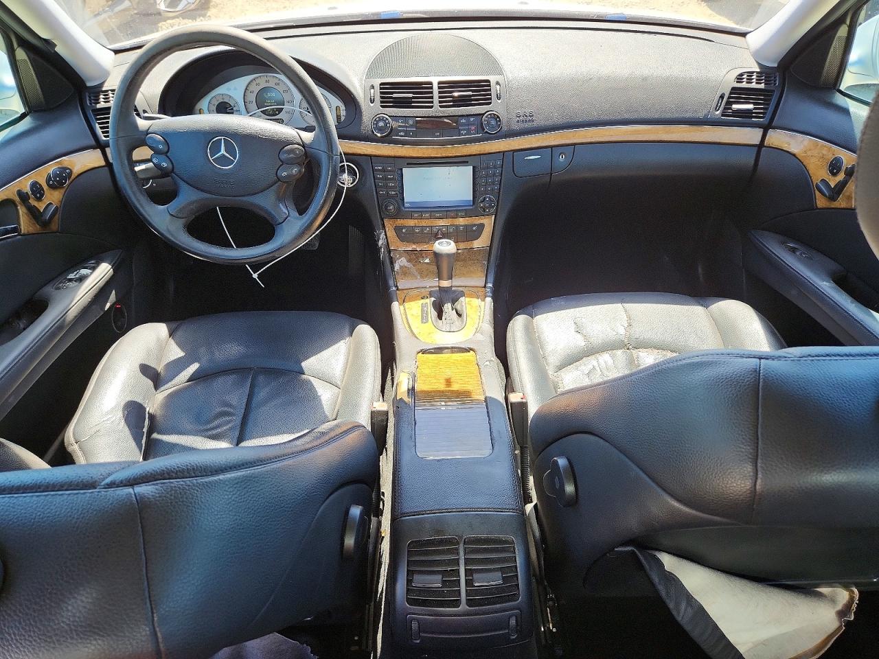 2008 Mercedes-benz E 350 Silver vin: WDBUF56X68B259799