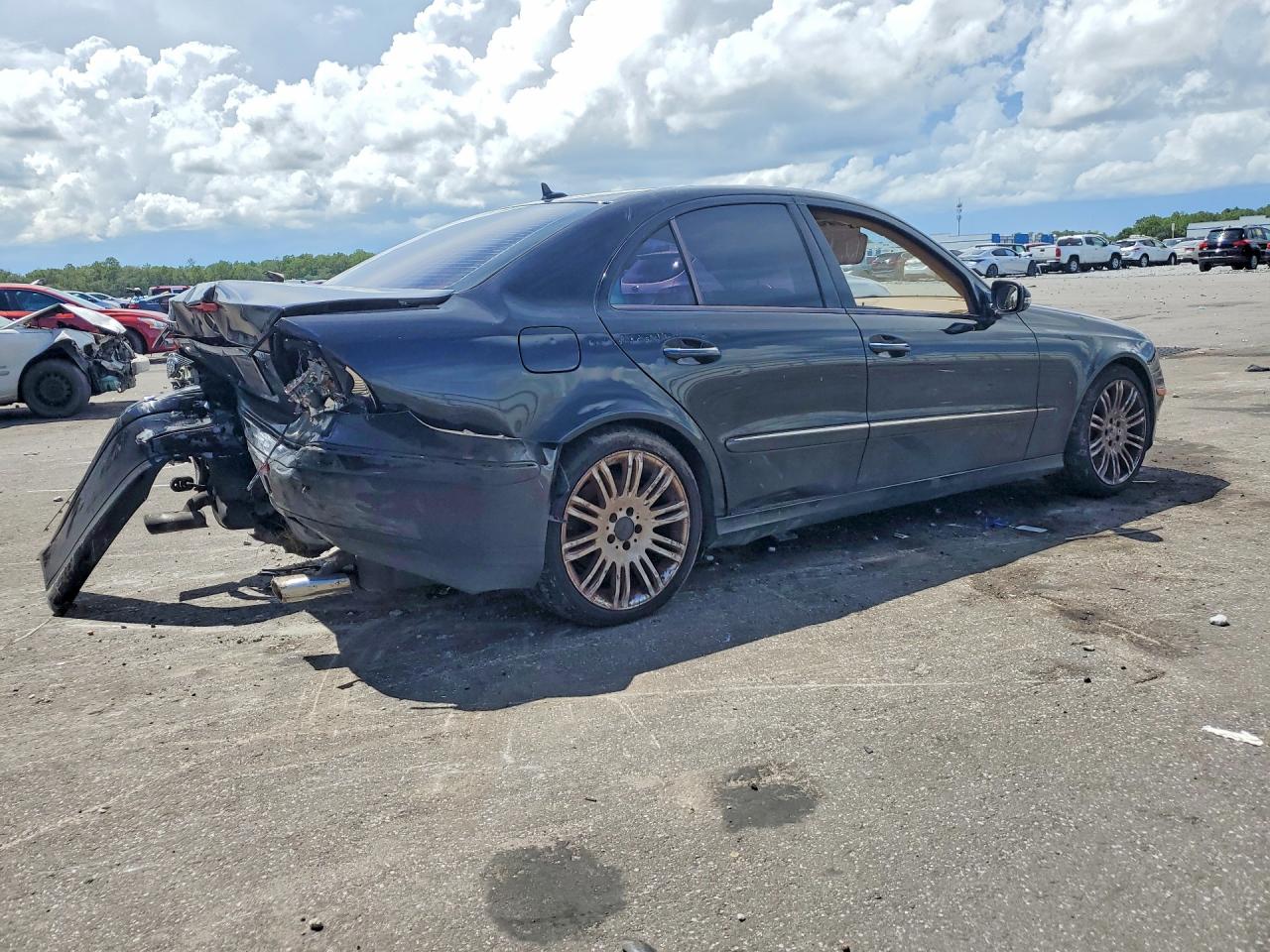 2008 Mercedes-benz E 350 Black vin: WDBUF56X68B260788