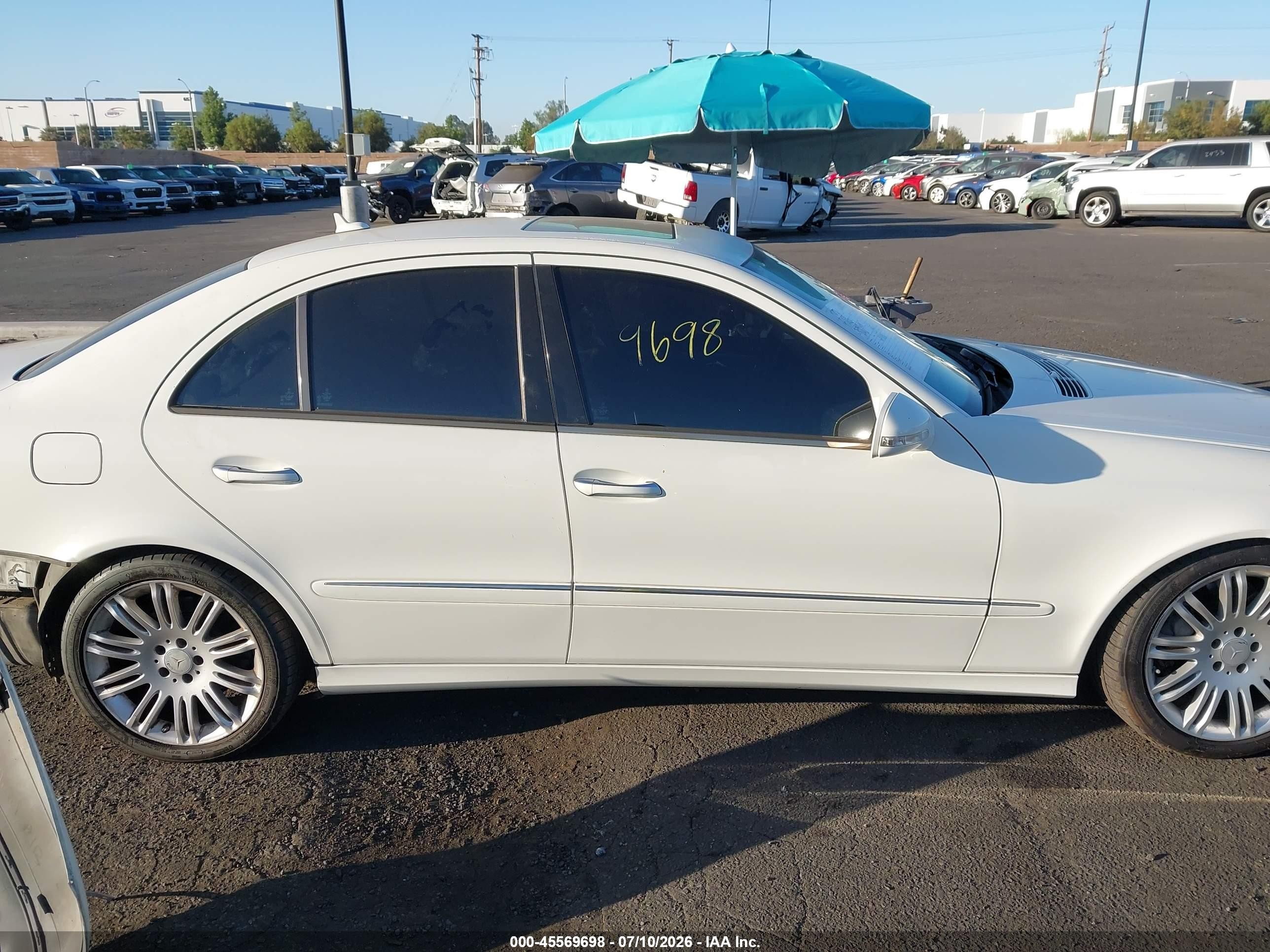 2008 Mercedes-benz E 350   White vin: WDBUF56X68B334968