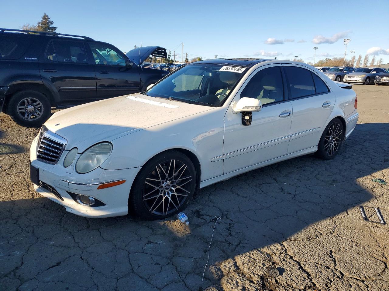 2008 Mercedes-benz E 350 White vin: WDBUF56X68B353097