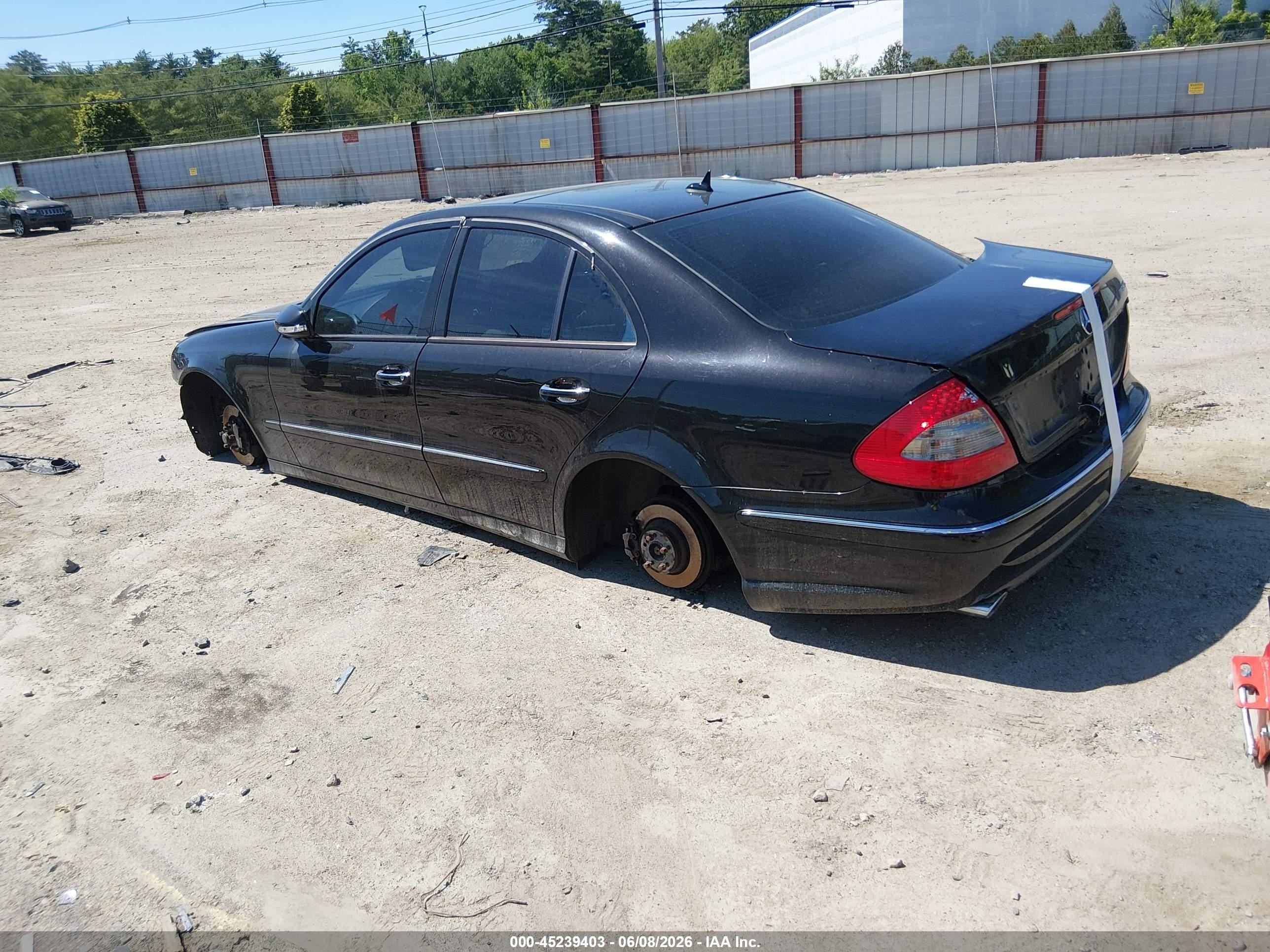2007 Mercedes-benz E 350   Black vin: WDBUF56X77B036475