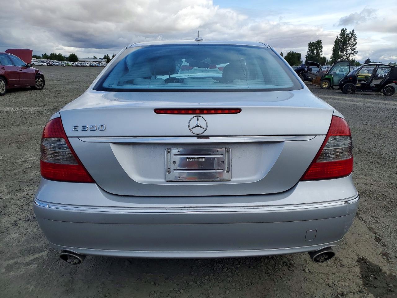 2007 Mercedes-benz E 350 Silver vin: WDBUF56X77B065250