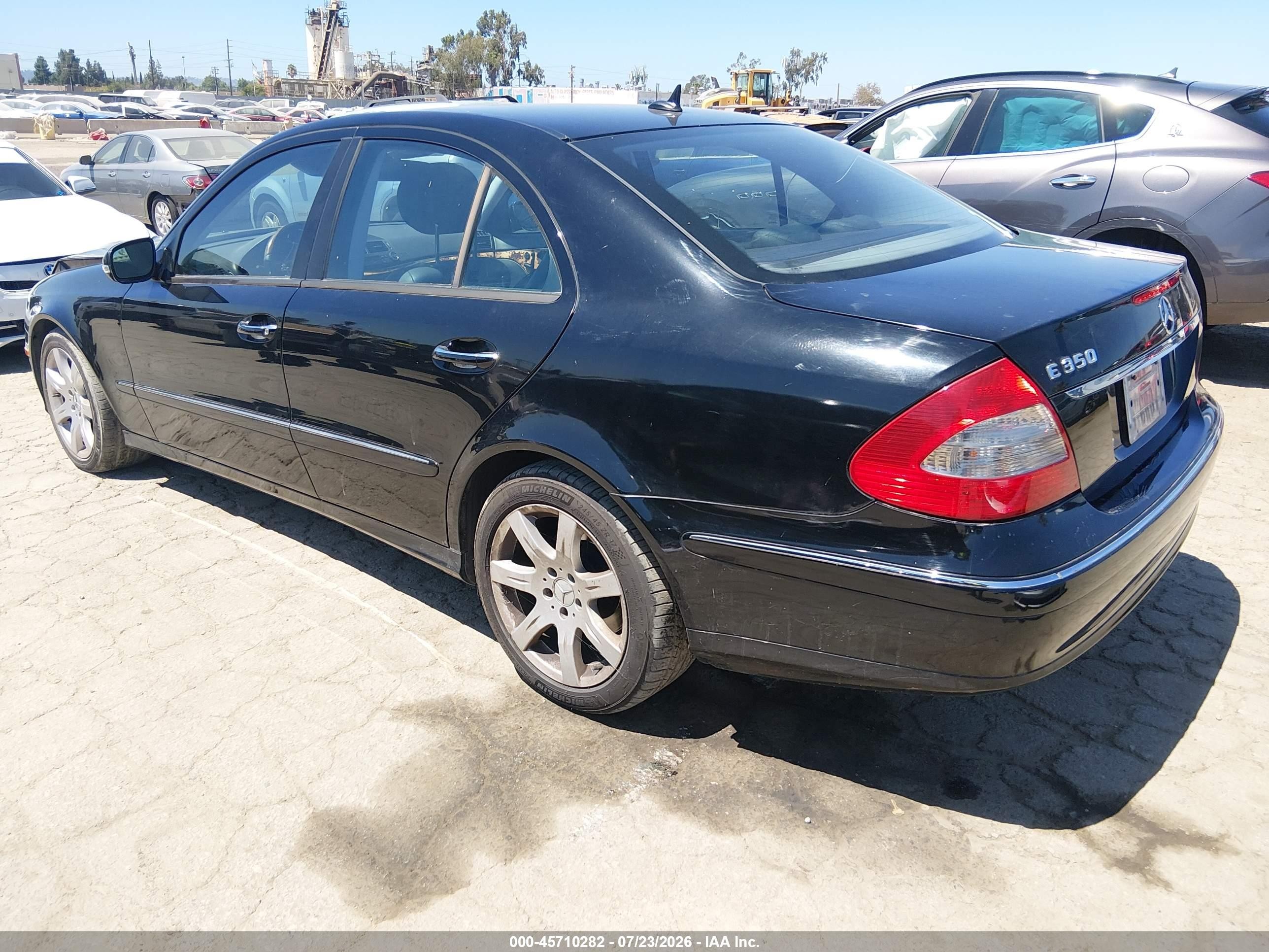 2007 Mercedes-benz E 350   Black vin: WDBUF56X77B091475