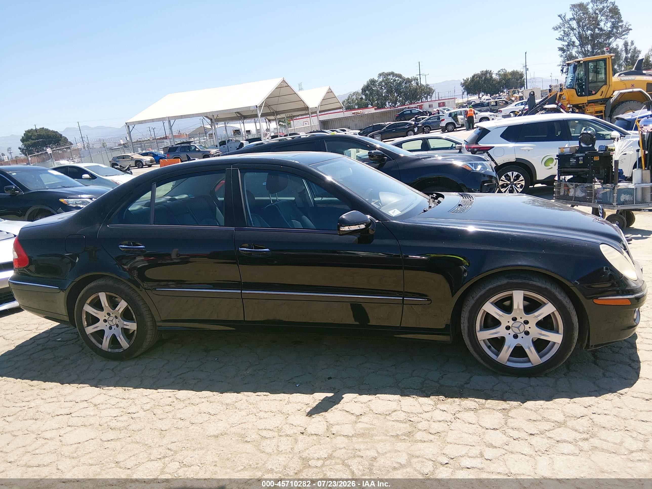 2007 Mercedes-benz E 350   Black vin: WDBUF56X77B091475