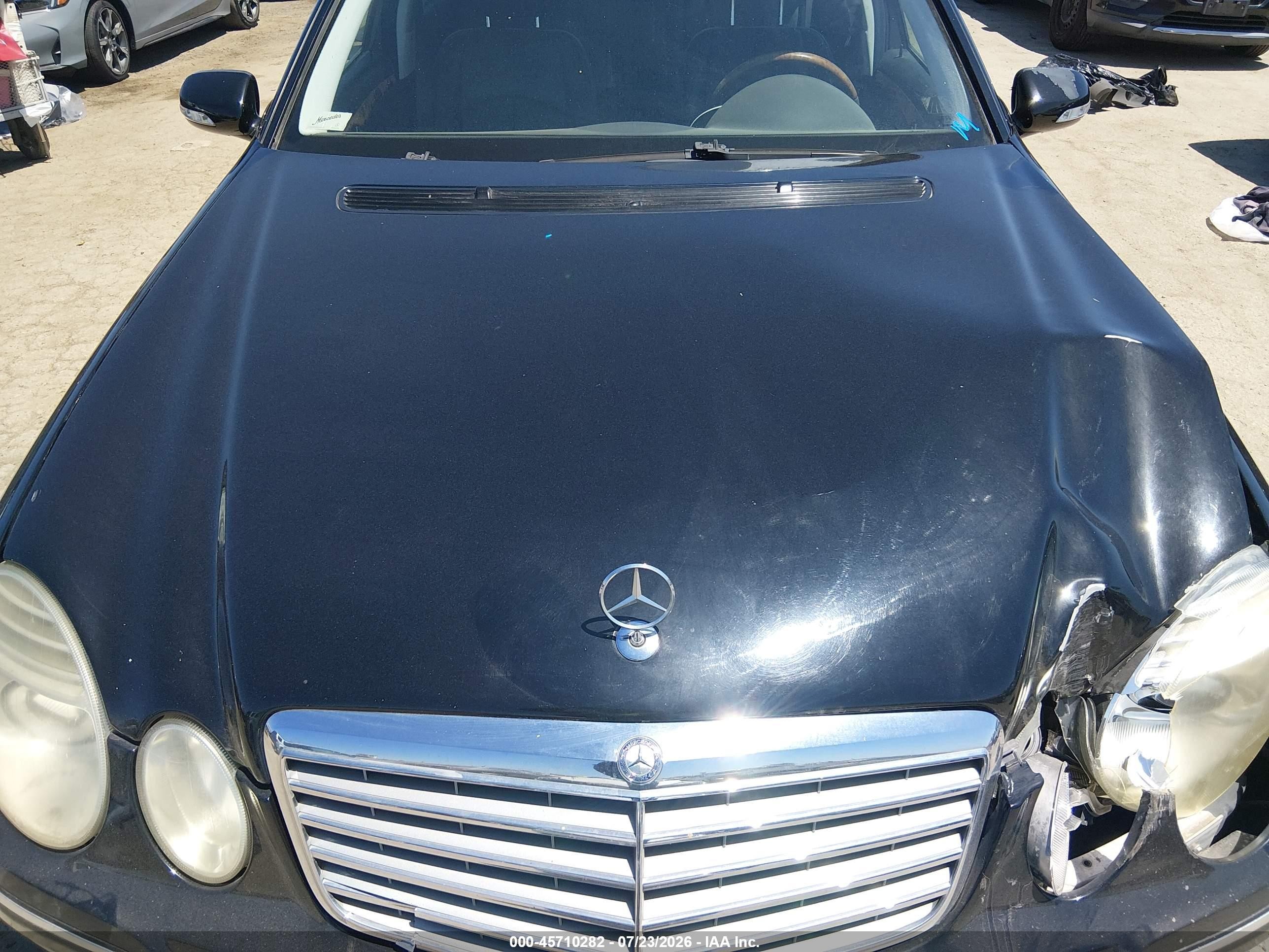 2007 Mercedes-benz E 350   Black vin: WDBUF56X77B091475