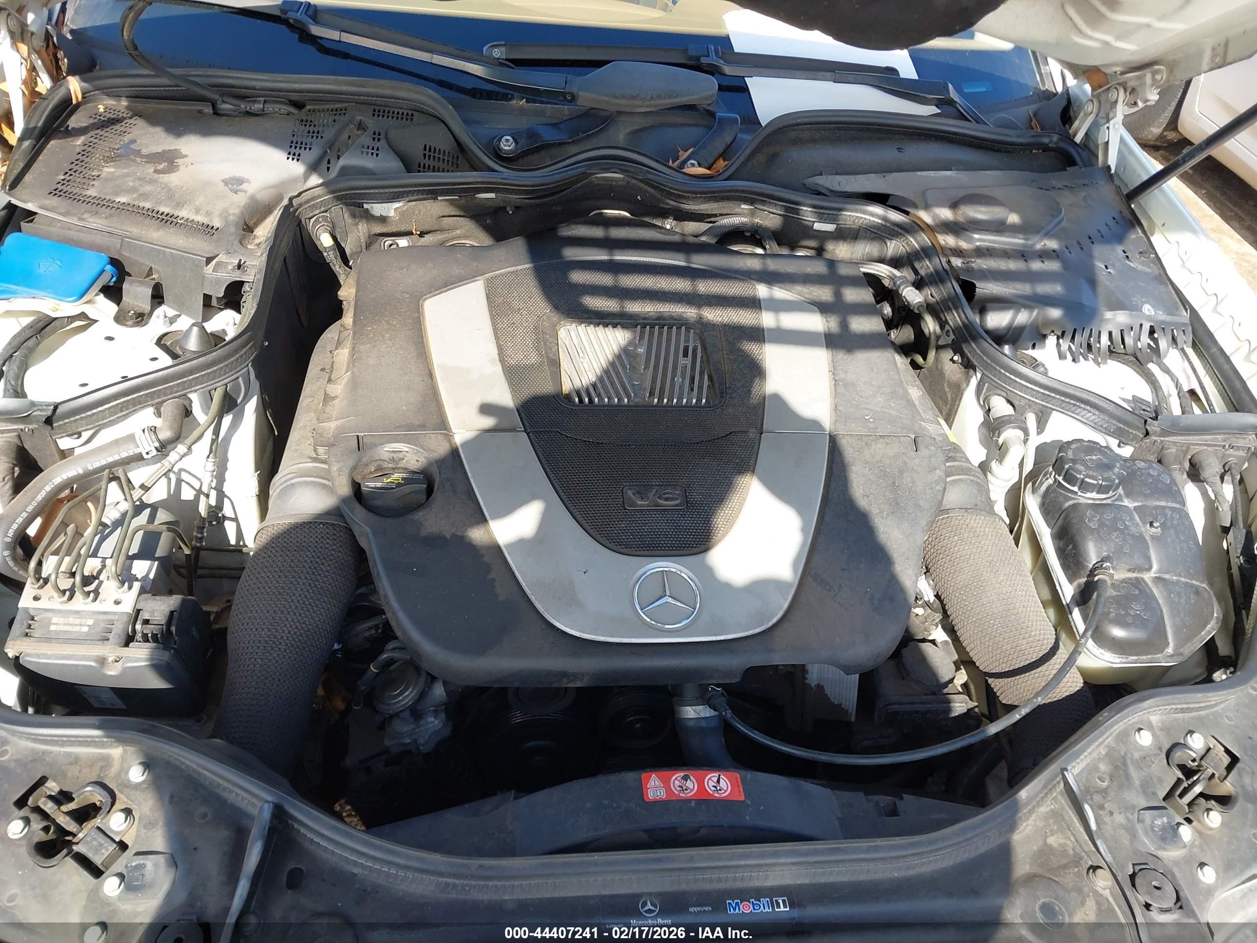 2007 Mercedes-benz E 350   Белый vin: WDBUF56X77B099205