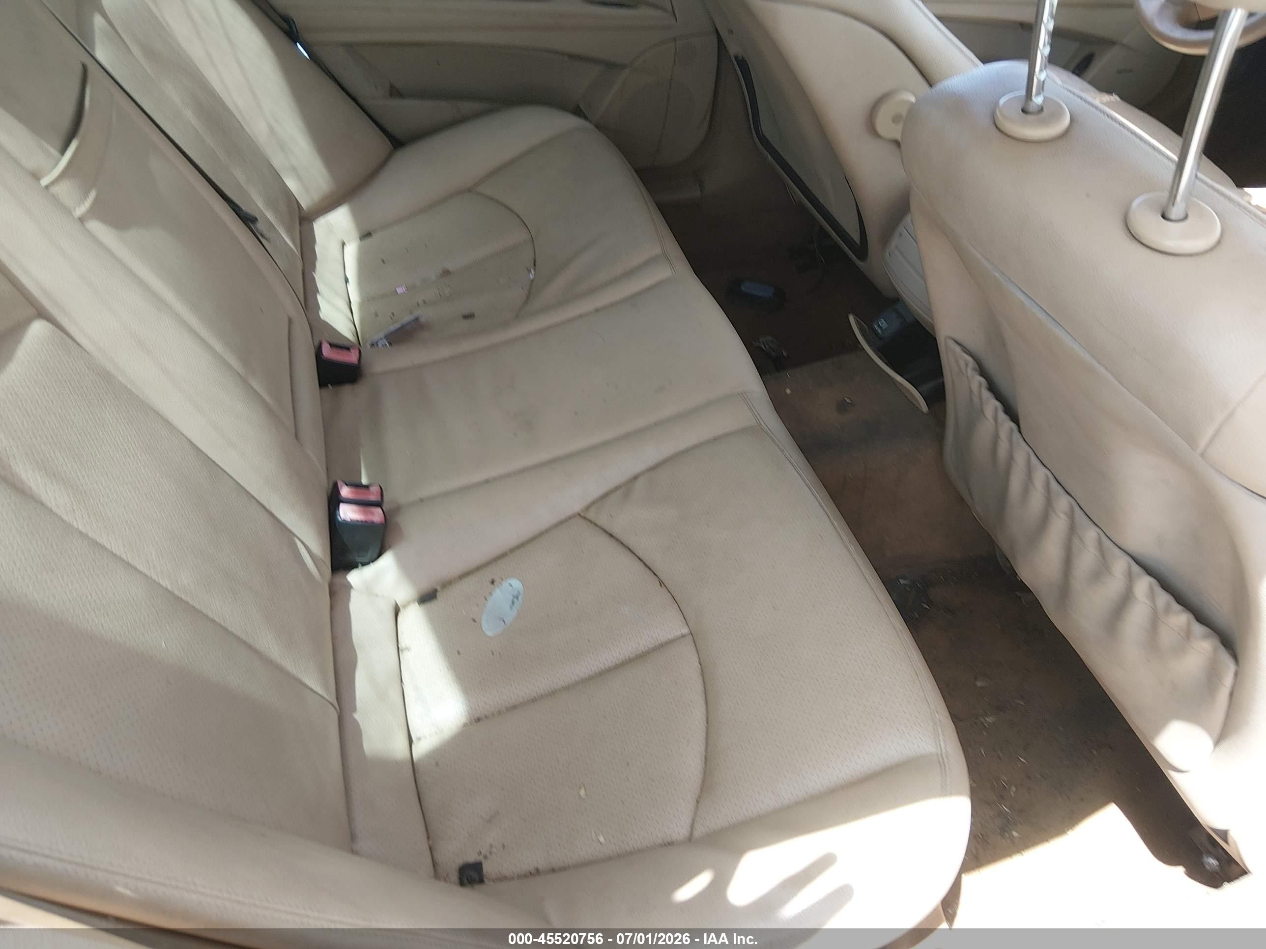 2008 Mercedes-benz E 350   Blue vin: WDBUF56X78B250366