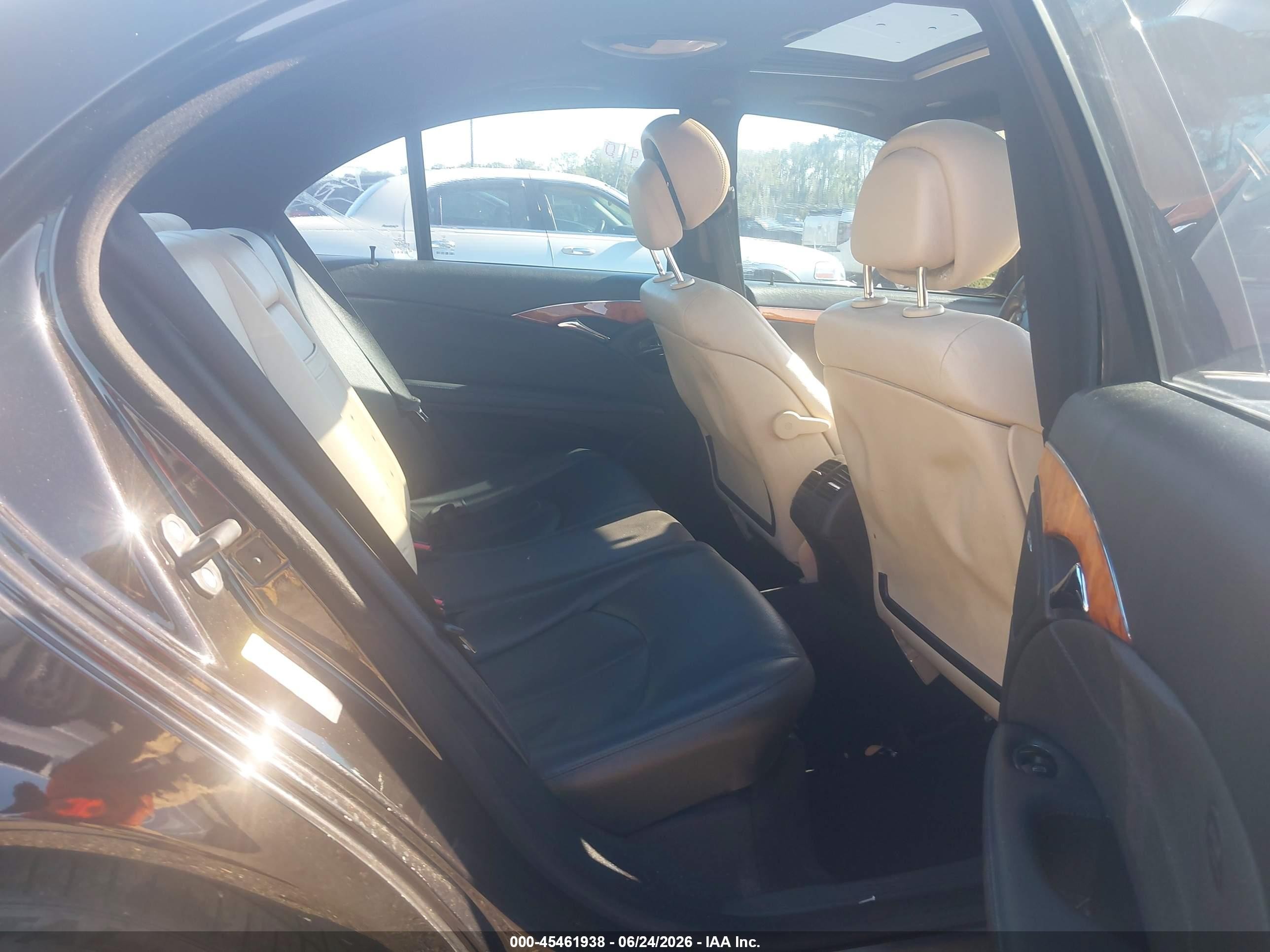 2008 Mercedes-benz E 350   Black vin: WDBUF56X78B250786