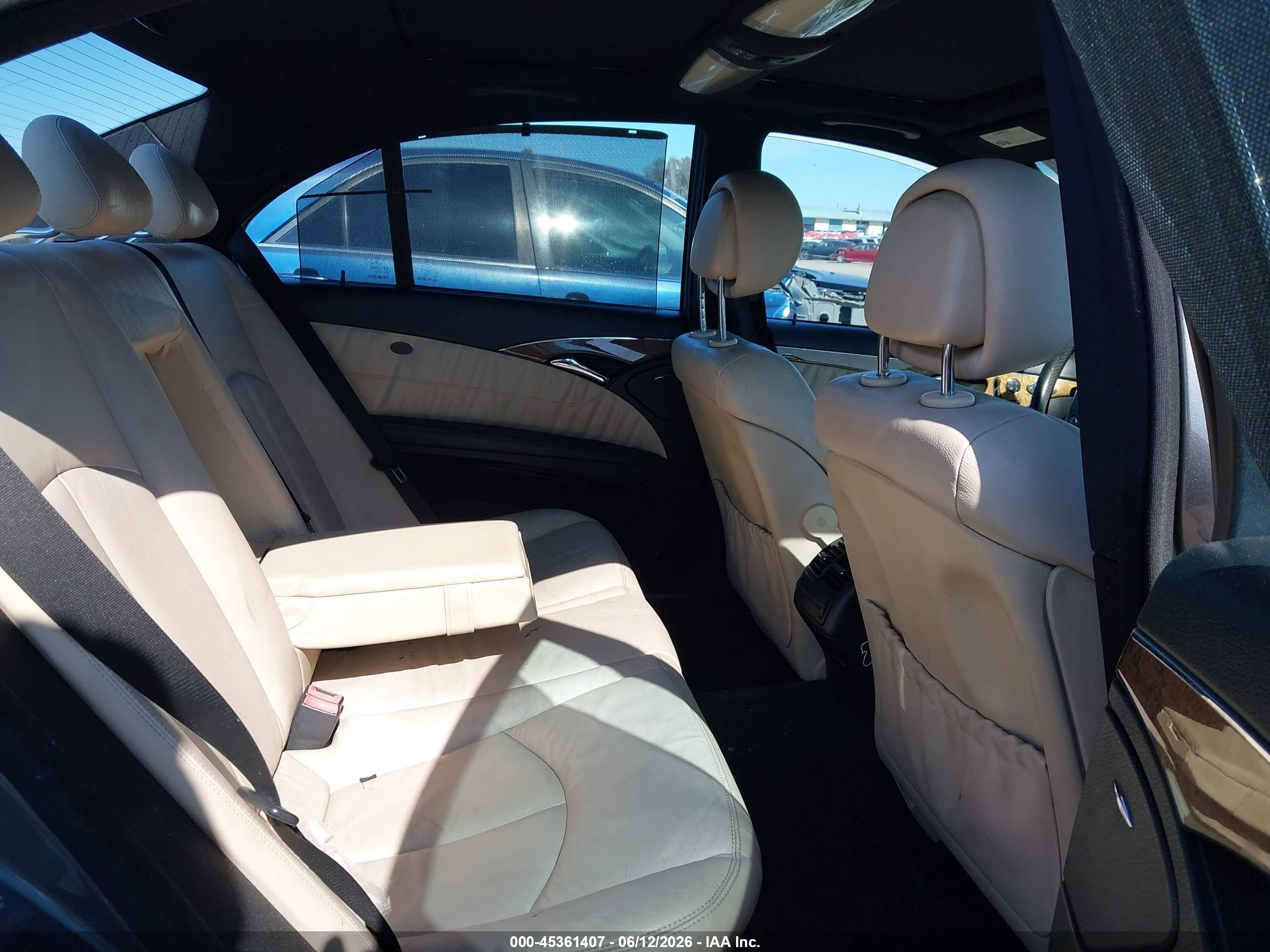 2008 Mercedes-benz E 350   Gray vin: WDBUF56X78B280418