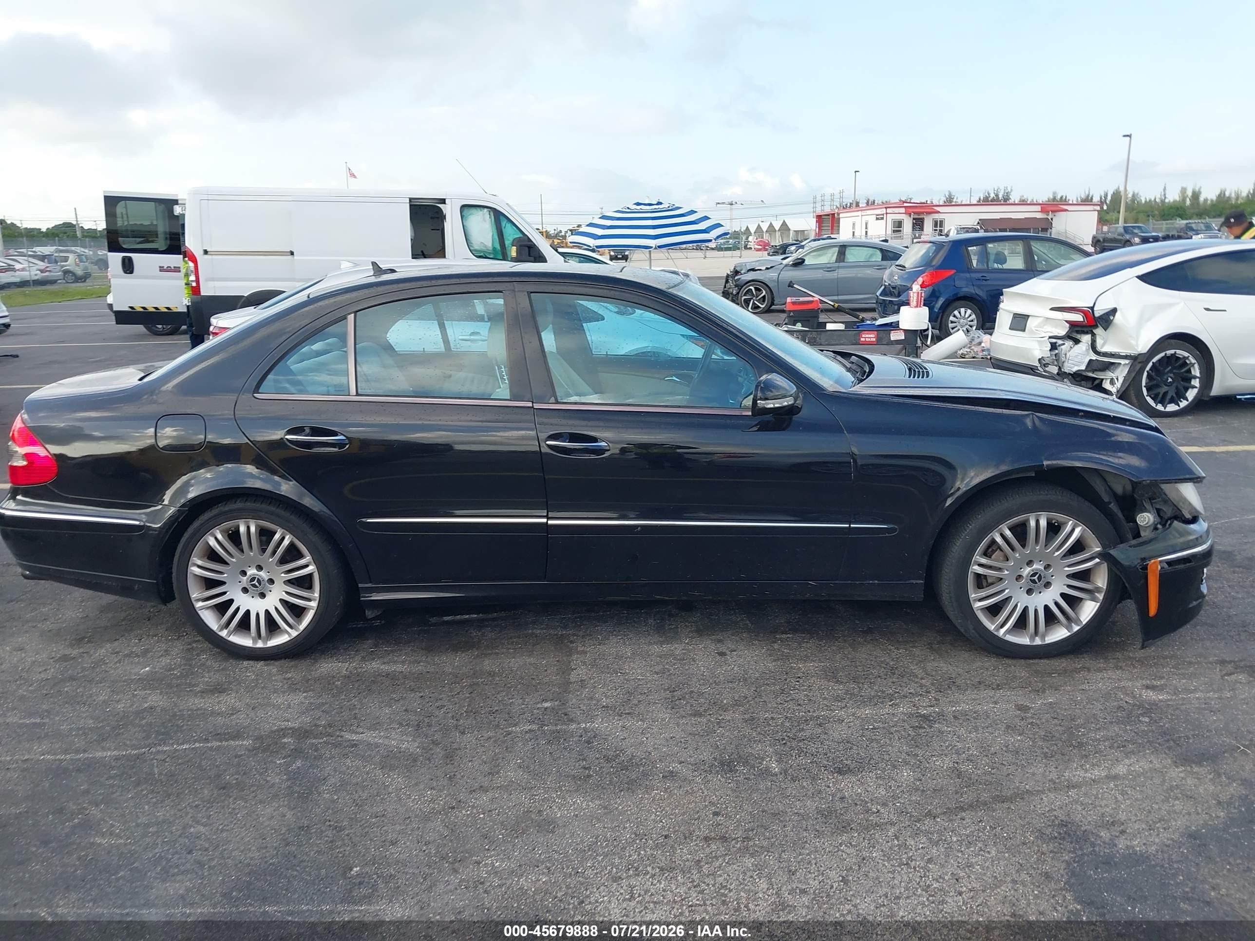 2008 Mercedes-benz E 350   Черный vin: WDBUF56X78B342027