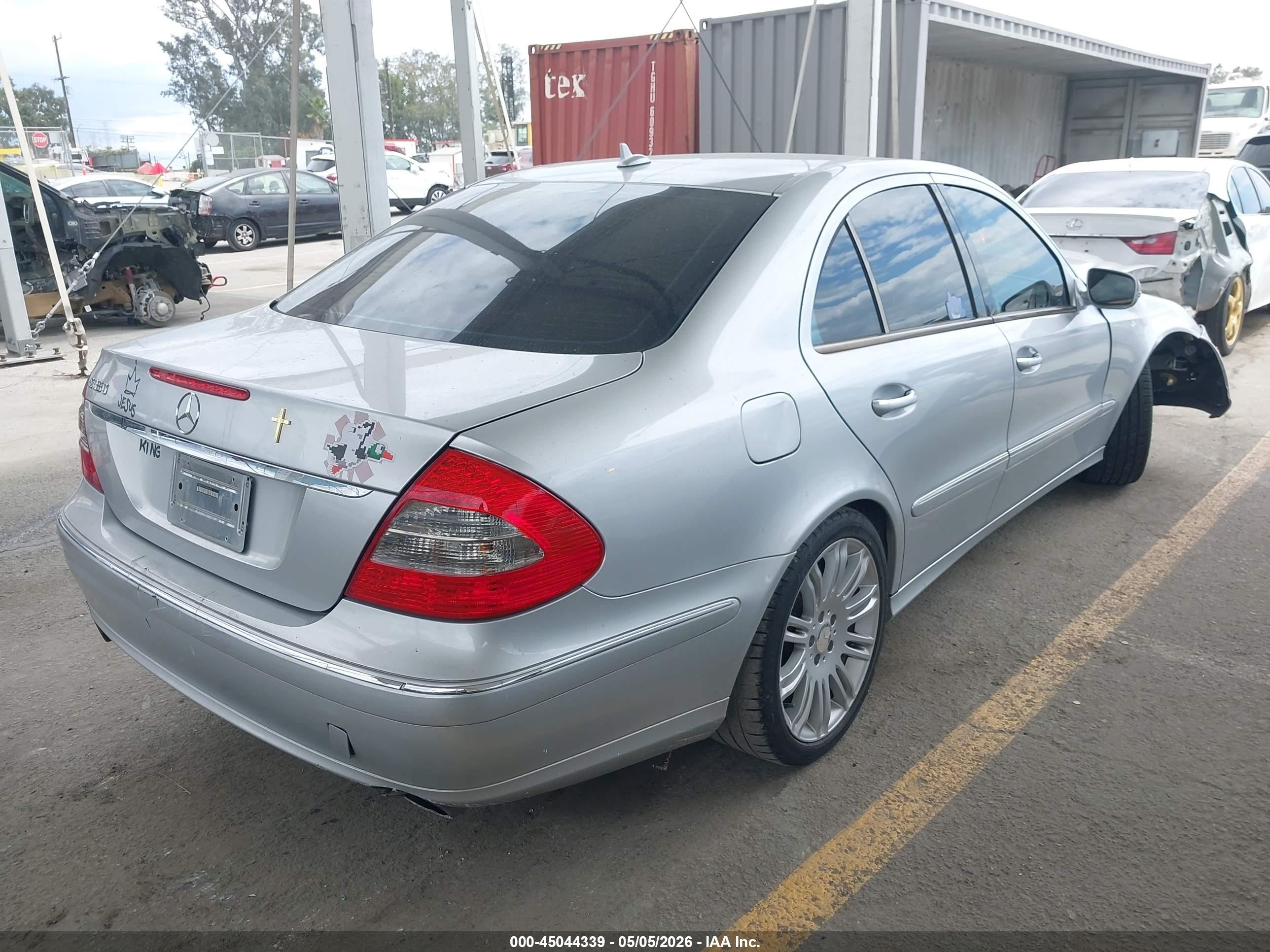 2008 Mercedes-benz E 350   Серый vin: WDBUF56X78B342402