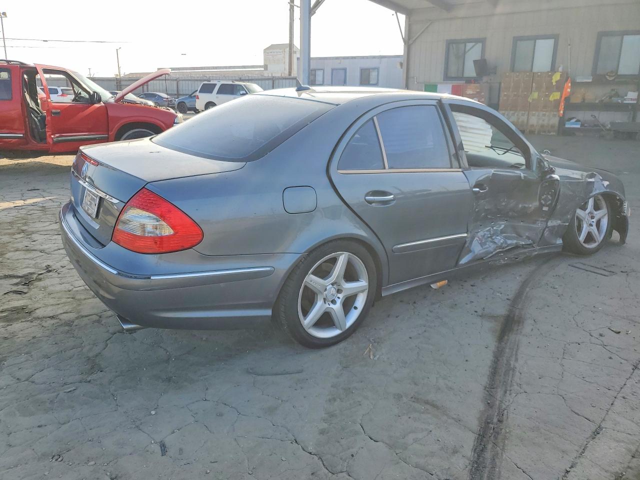 2007 Mercedes-benz E 350 Gray vin: WDBUF56X87B179869