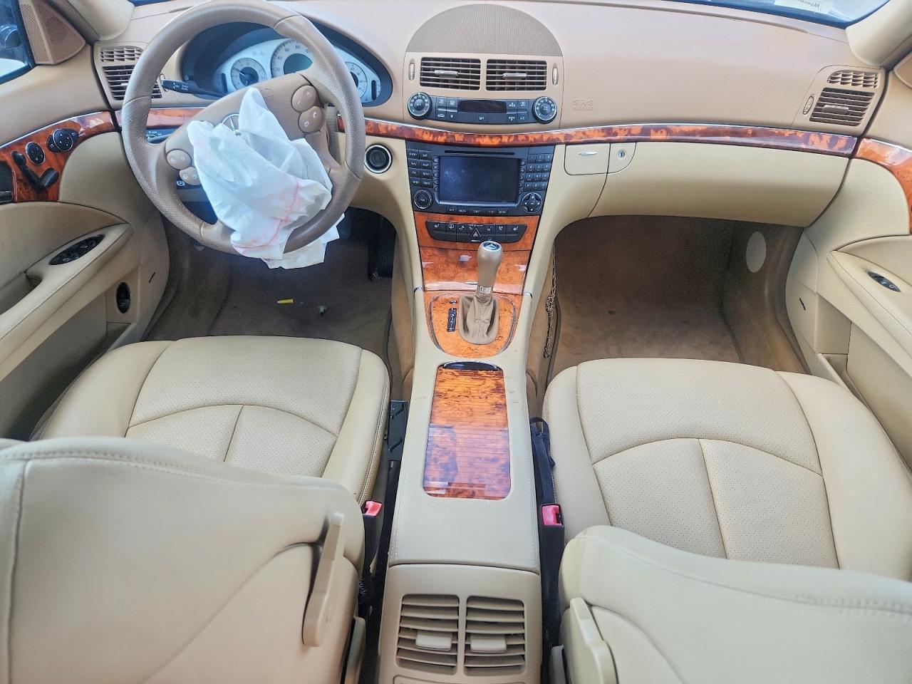 2008 Mercedes-benz E 350 Black vin: WDBUF56X88B188301