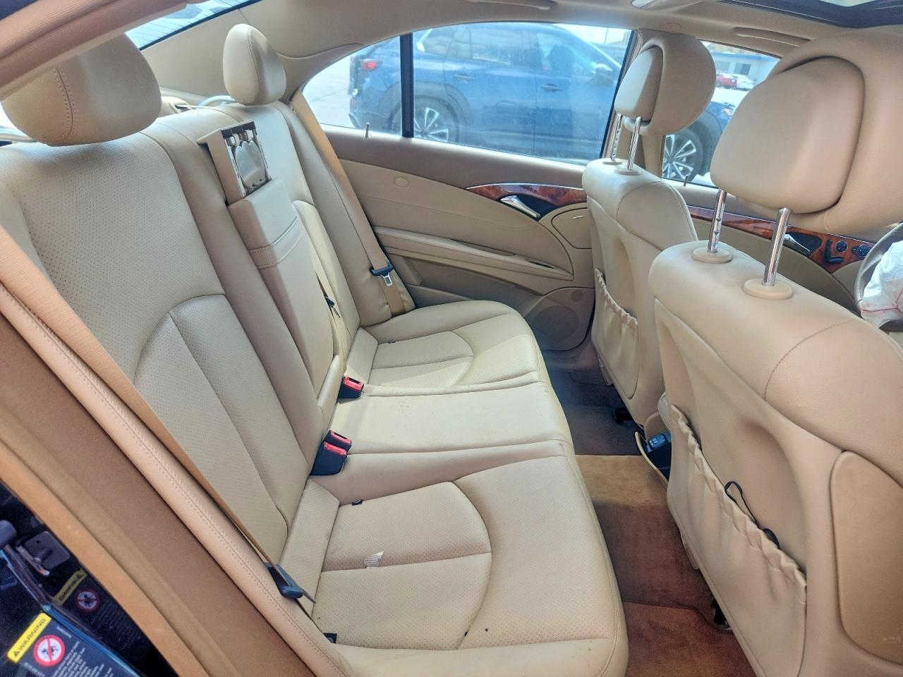 2008 Mercedes-benz E 350 Black vin: WDBUF56X88B188301