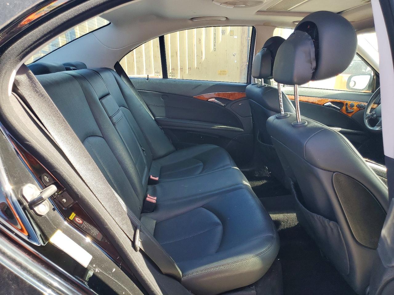 2007 Mercedes-benz E 350 Черный vin: WDBUF56X97B055710