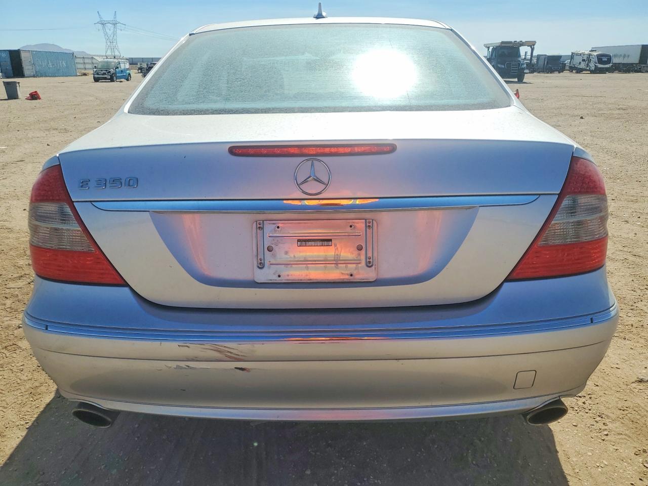 2008 Mercedes-benz E 350 Silver vin: WDBUF56X98B348329