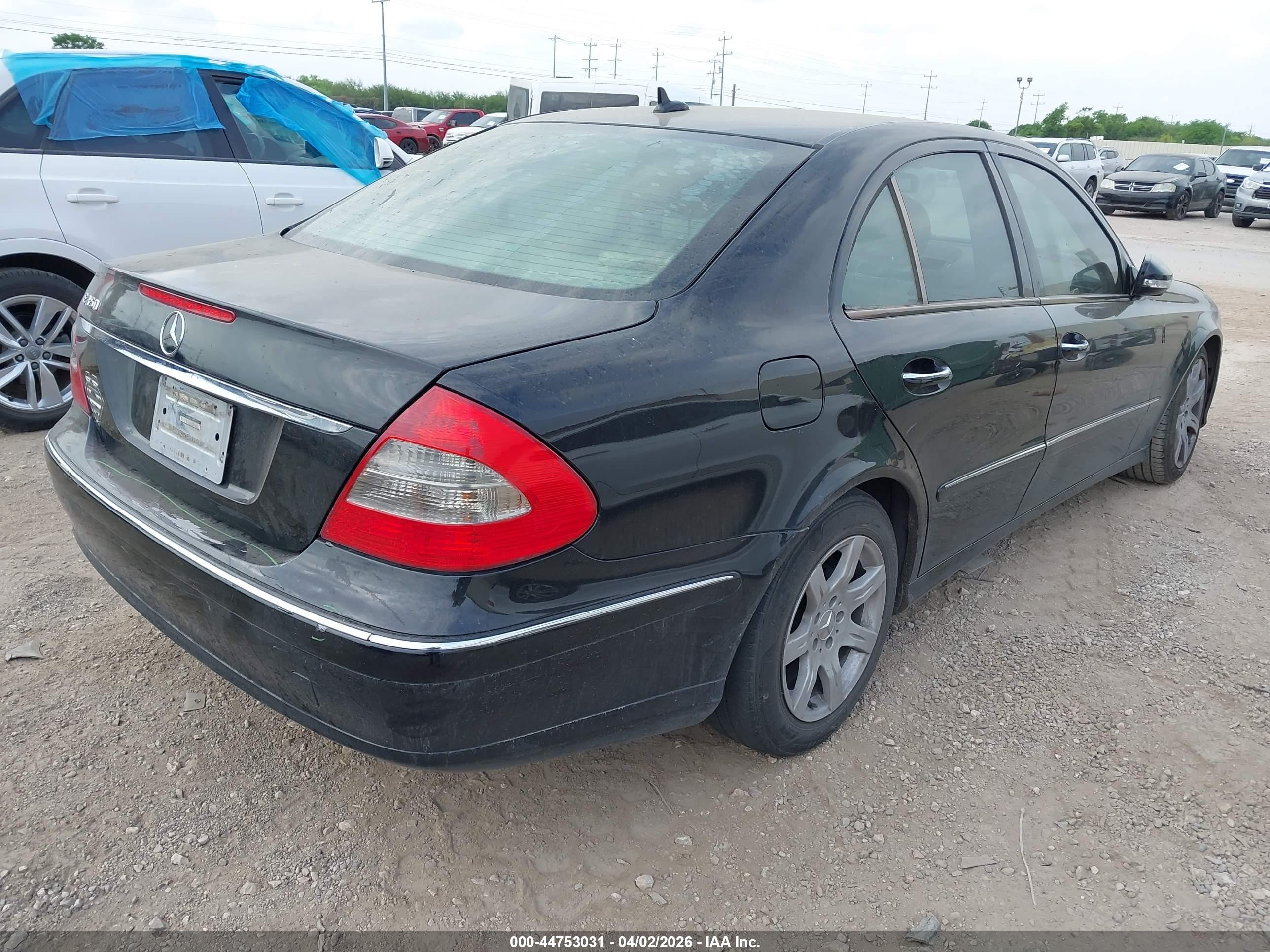 2007 Mercedes-benz E 350   Black vin: WDBUF56XX7B061192