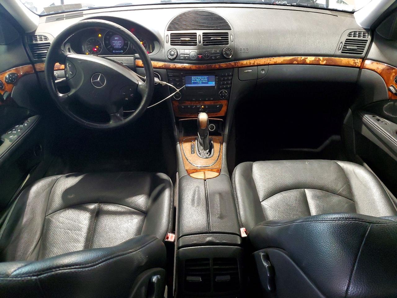2003 Mercedes-benz E 320 Silver vin: WDBUF65J03A239081