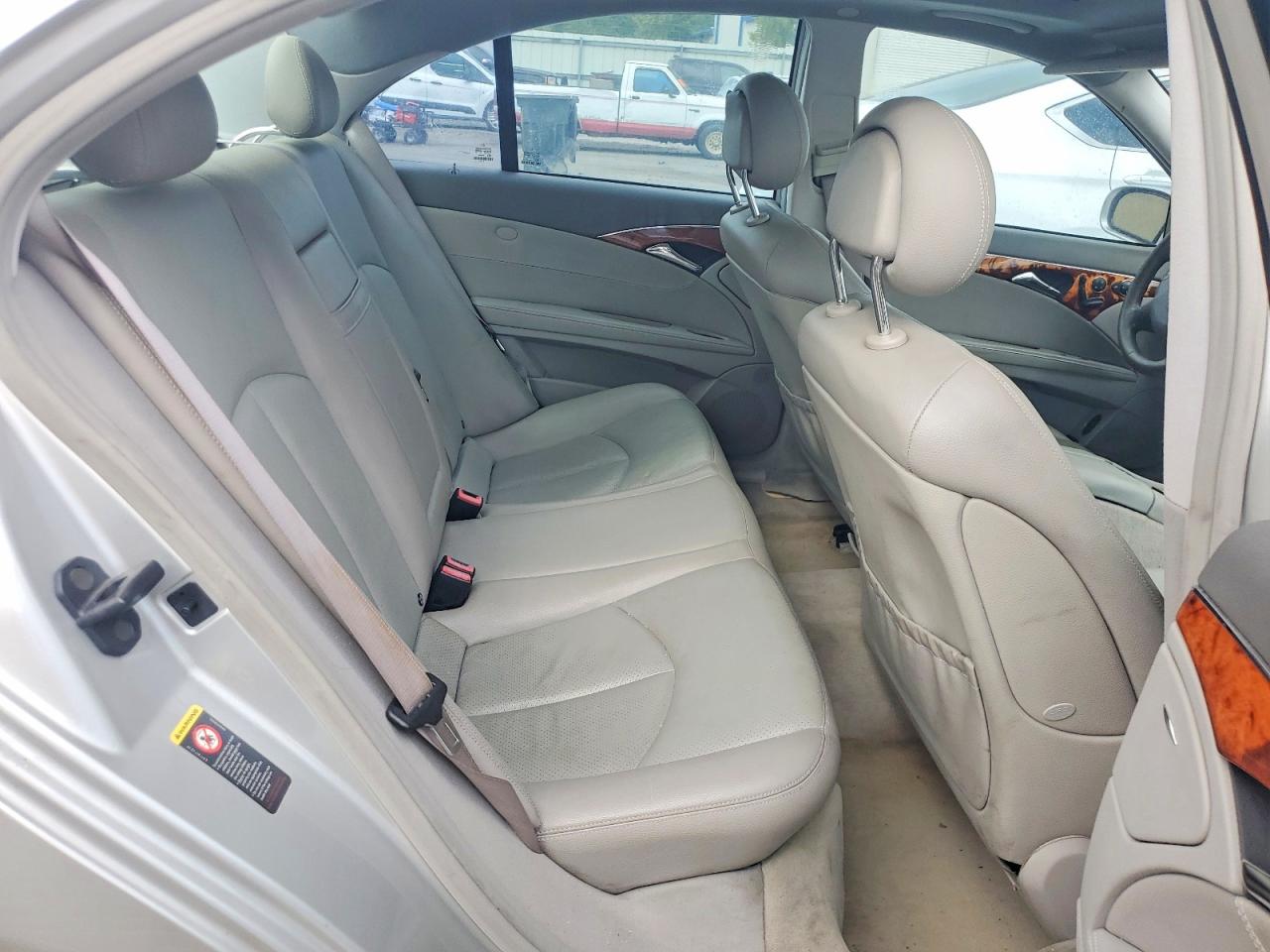 2004 Mercedes-benz E 320 Silver vin: WDBUF65J04A408095