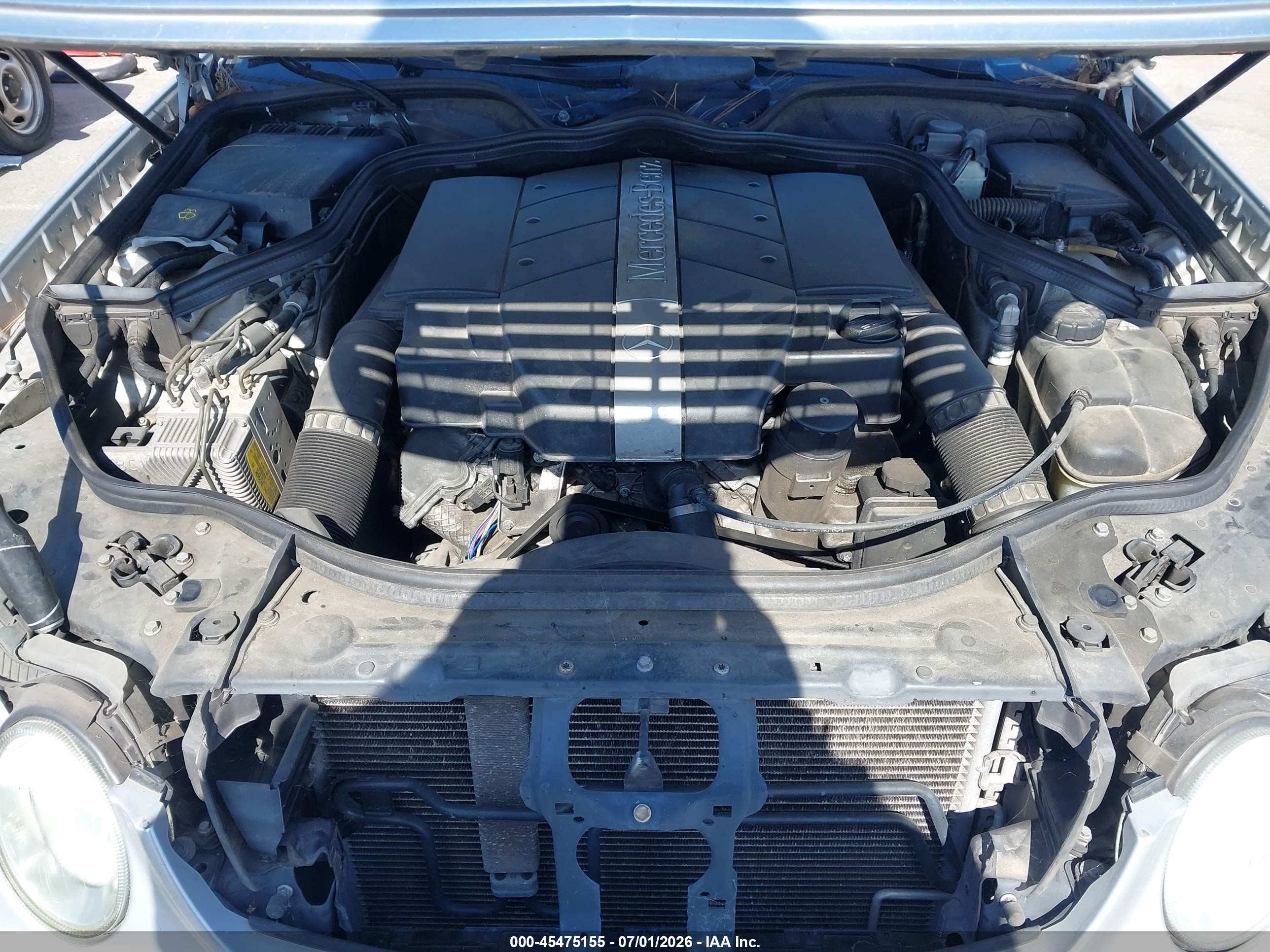 2004 Mercedes-benz E 320   Silver vin: WDBUF65J04A458169