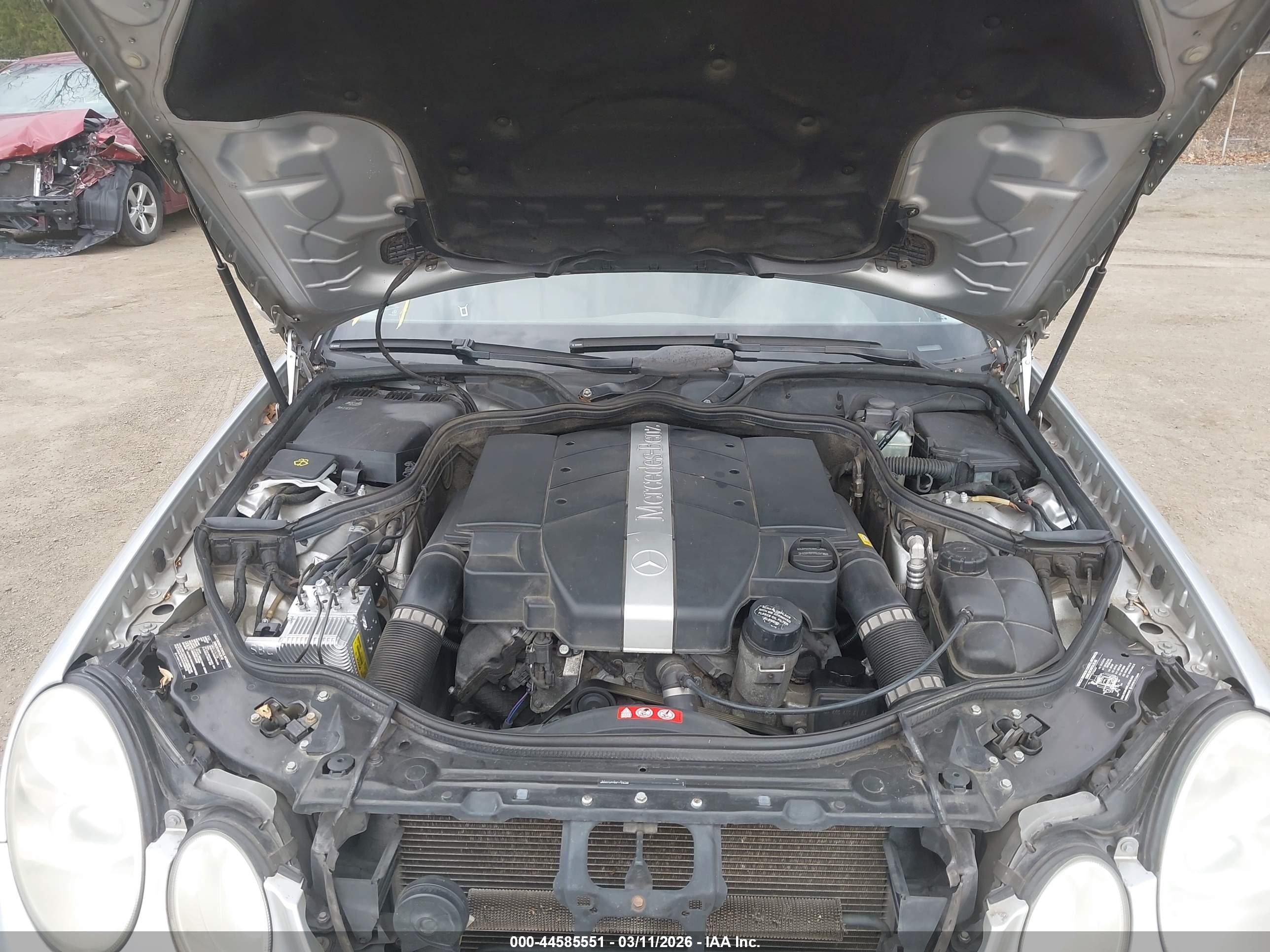 2005 Mercedes-benz E 320   Серебряный vin: WDBUF65J05A628290