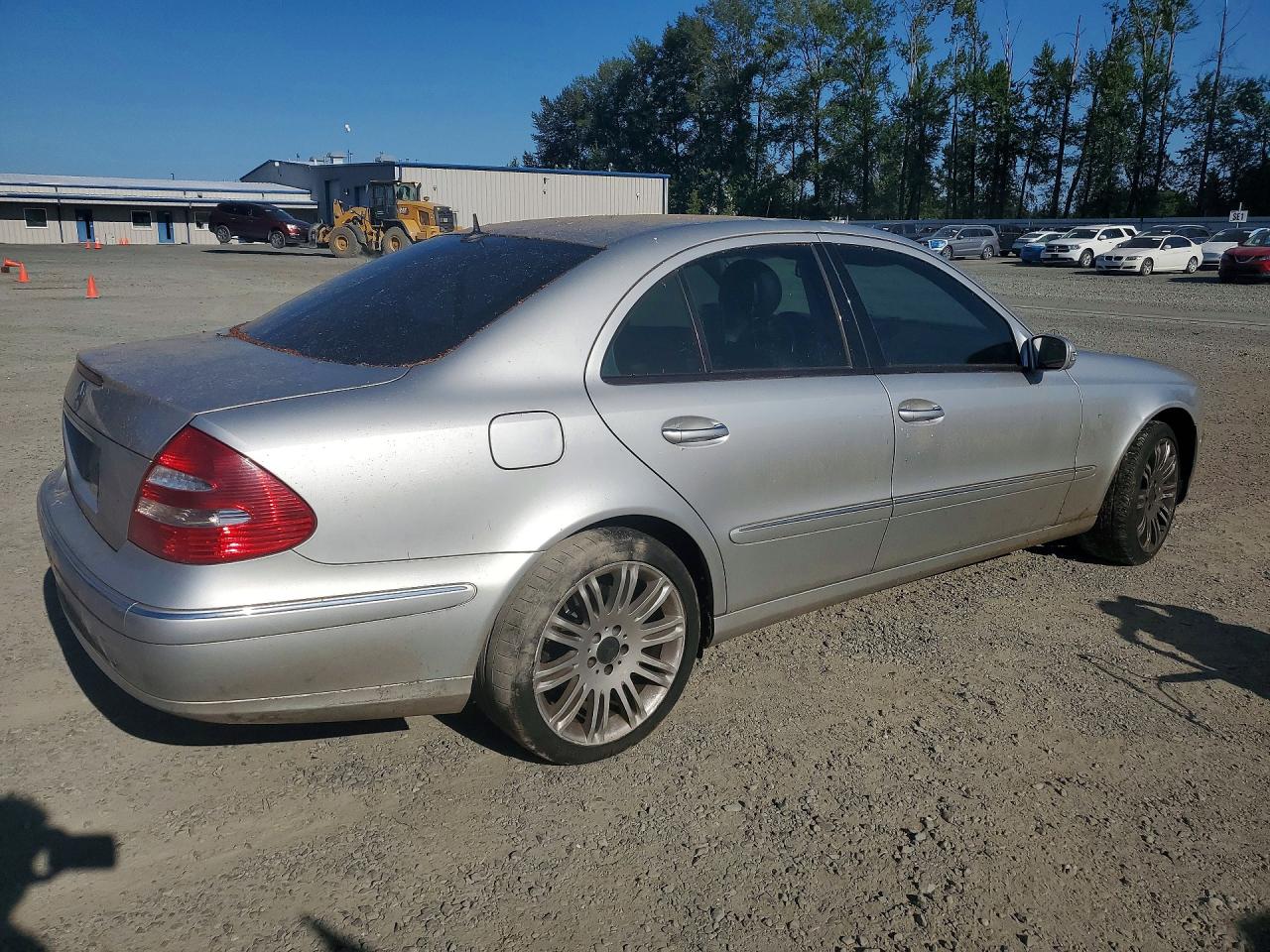 2004 Mercedes-benz E 320 Серебряный vin: WDBUF65J24A529520