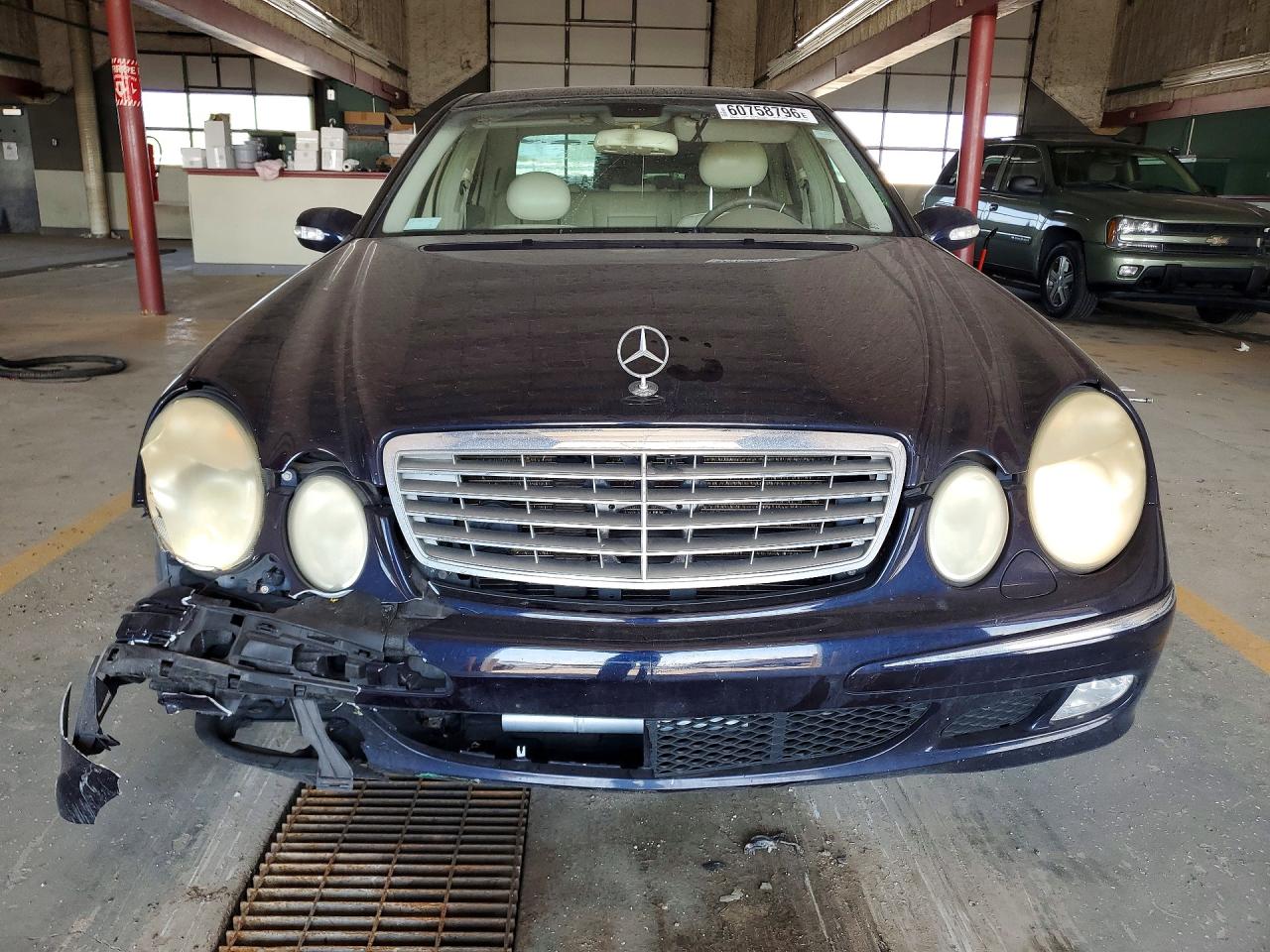 2004 Mercedes-benz E 320 Blue vin: WDBUF65J24A575560