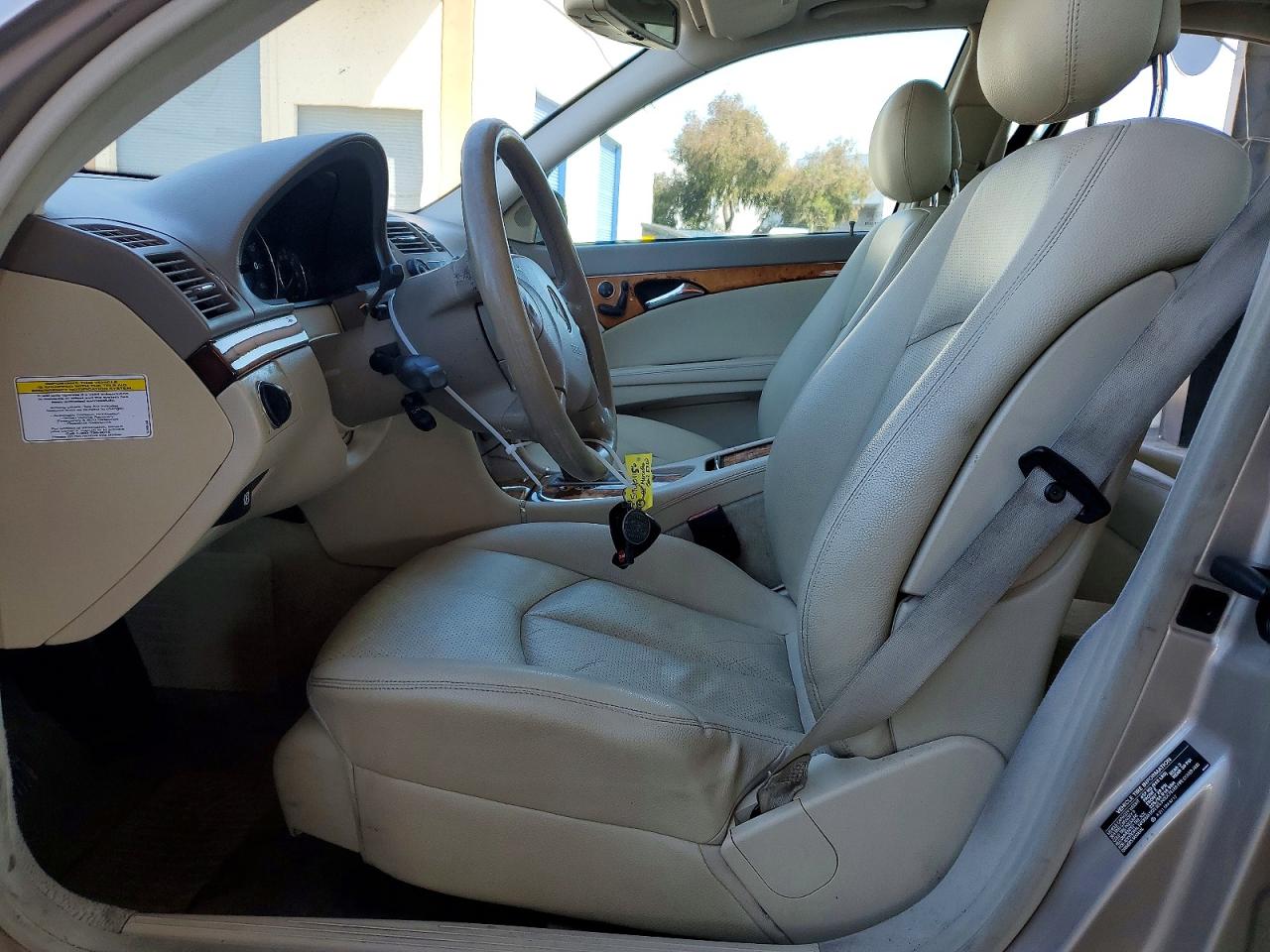 2005 Mercedes-benz E 320 Tan vin: WDBUF65J25A730870