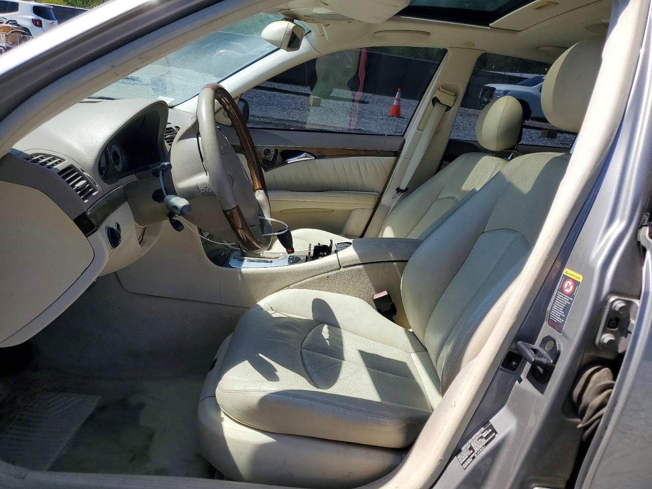 2004 Mercedes-benz E 320 Silver vin: WDBUF65J34A420547