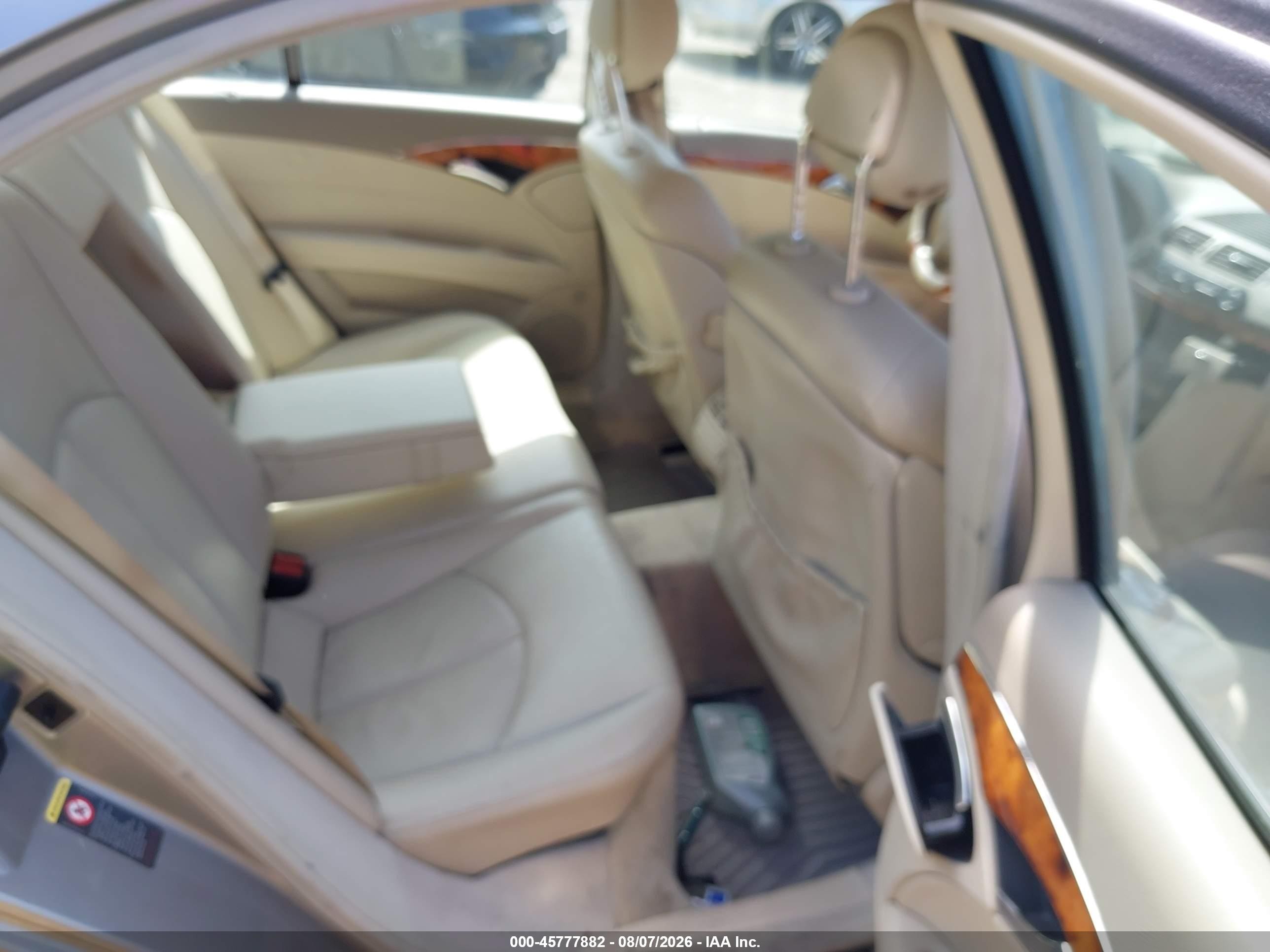 2003 Mercedes-benz E 320   Gold vin: WDBUF65J43A166776
