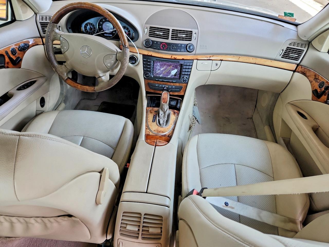 2005 Mercedes-benz E 320 Beige vin: WDBUF65J45A626669