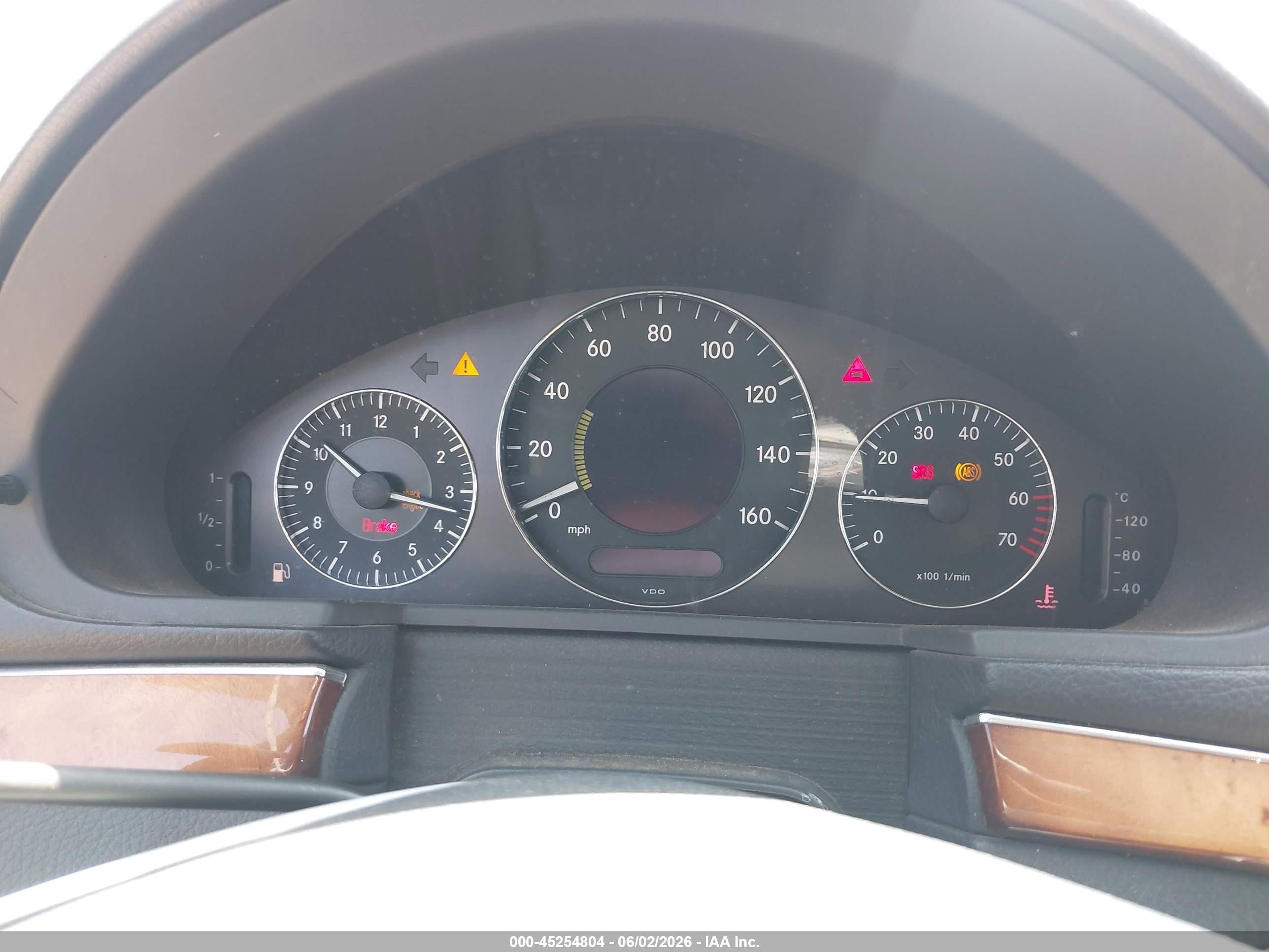 2005 Mercedes-benz E 320 Silver vin: WDBUF65J45A702181