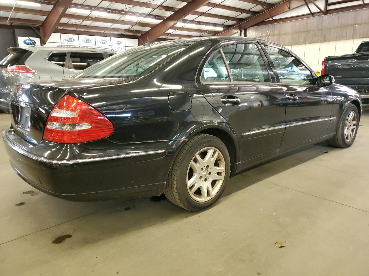 2004 Mercedes-benz E 320 Black vin: WDBUF65J54A531004