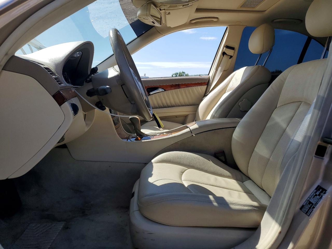 2003 Mercedes-benz E 320 Tan vin: WDBUF65J63A234046