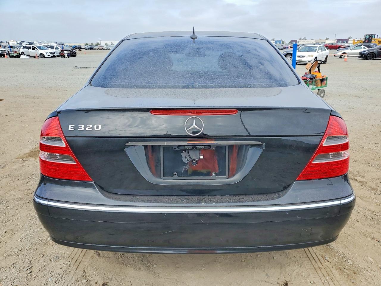 2005 Mercedes-benz E 320 Black vin: WDBUF65J65A620453