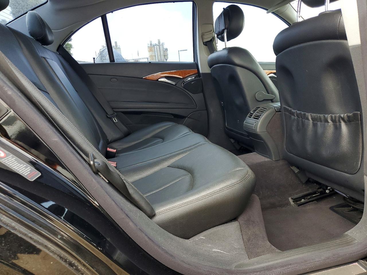 2005 Mercedes-benz E 320 Black vin: WDBUF65J65A620453