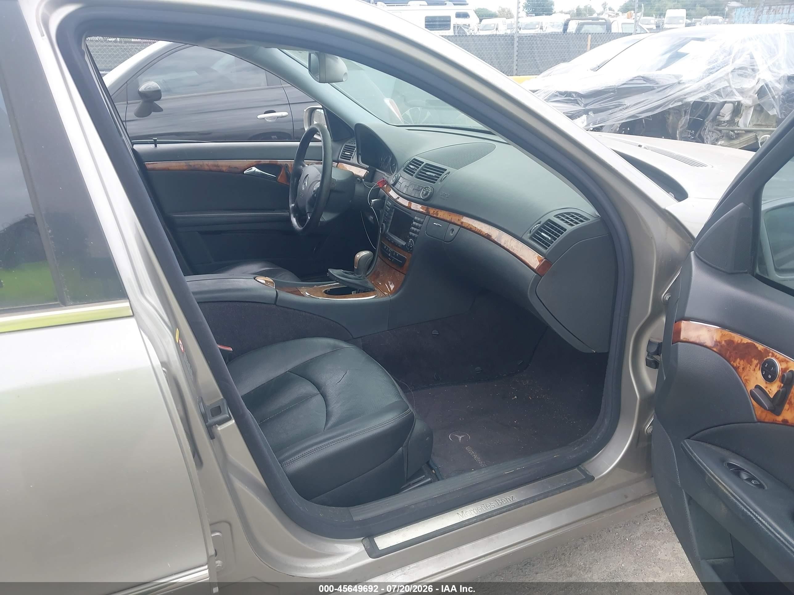 2005 Mercedes-benz E 320   Gray vin: WDBUF65J65A636233