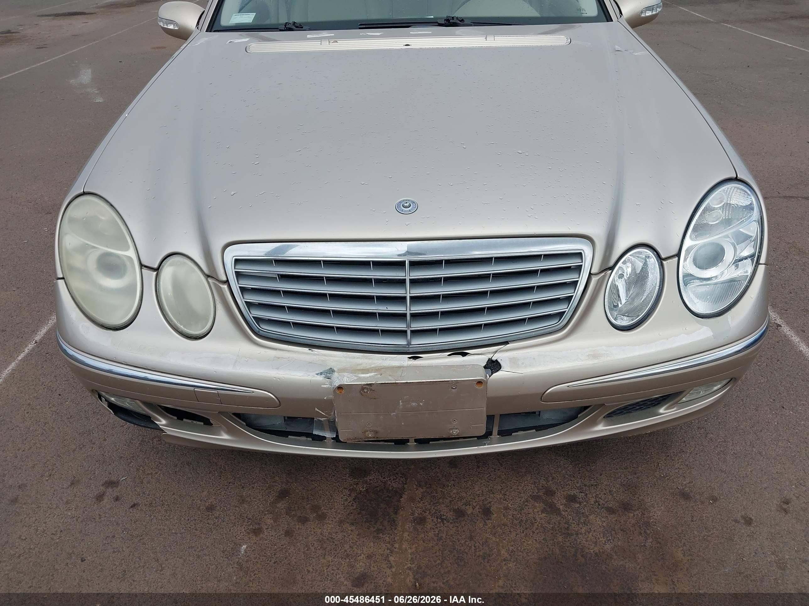 2003 Mercedes-benz E 320   Золотой vin: WDBUF65J83A177557