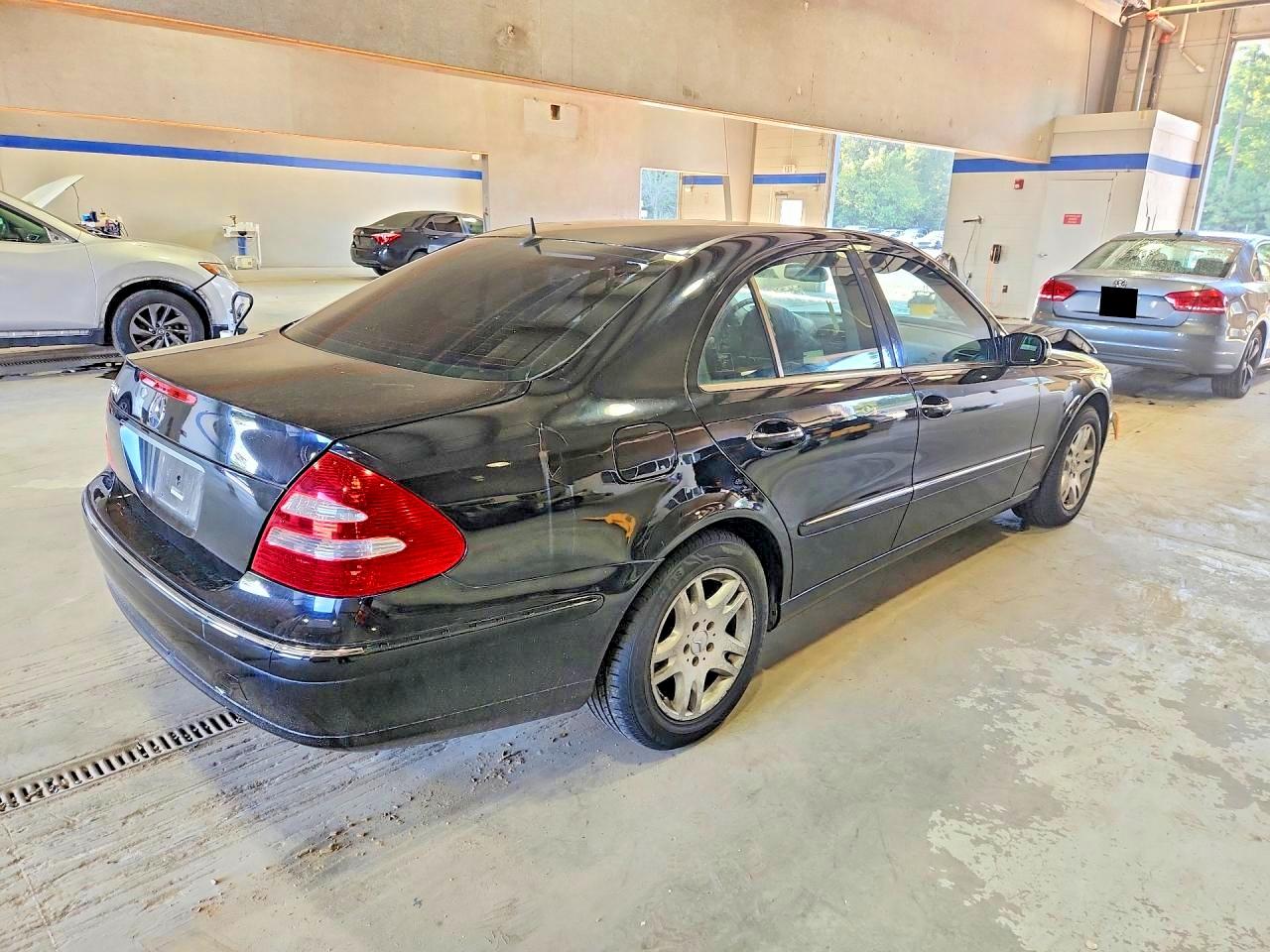 2003 Mercedes-benz E 320 Black vin: WDBUF65J83A356729