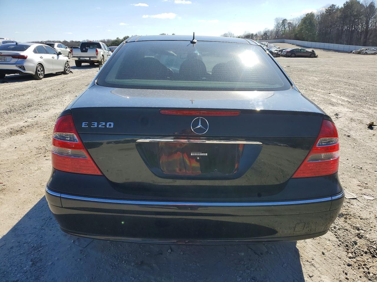 2003 Mercedes-benz E 320 Черный vin: WDBUF65J83X099259