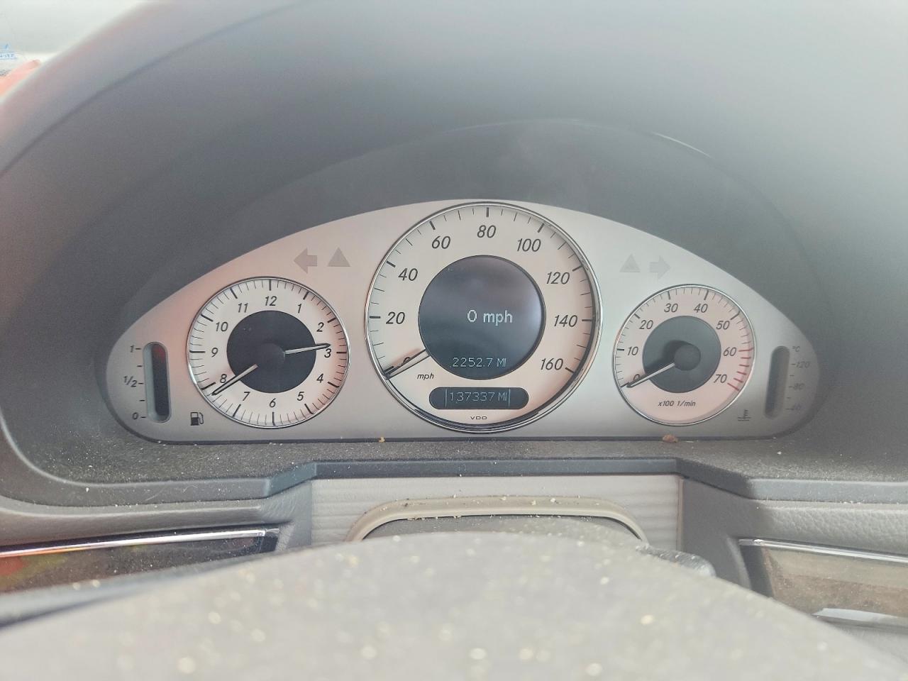 2004 Mercedes-benz E 320 Silver vin: WDBUF65J84A436629