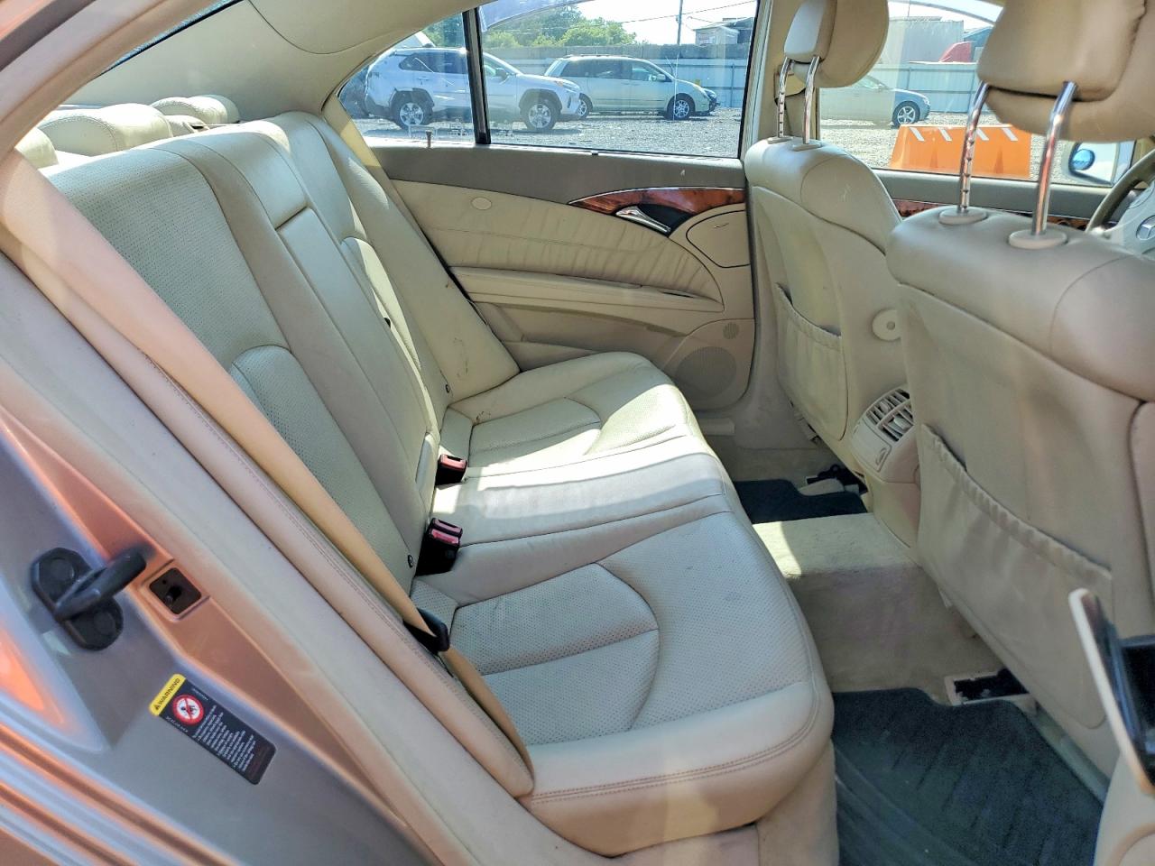 2005 Mercedes-benz E Silver vin: WDBUF65J85A658783