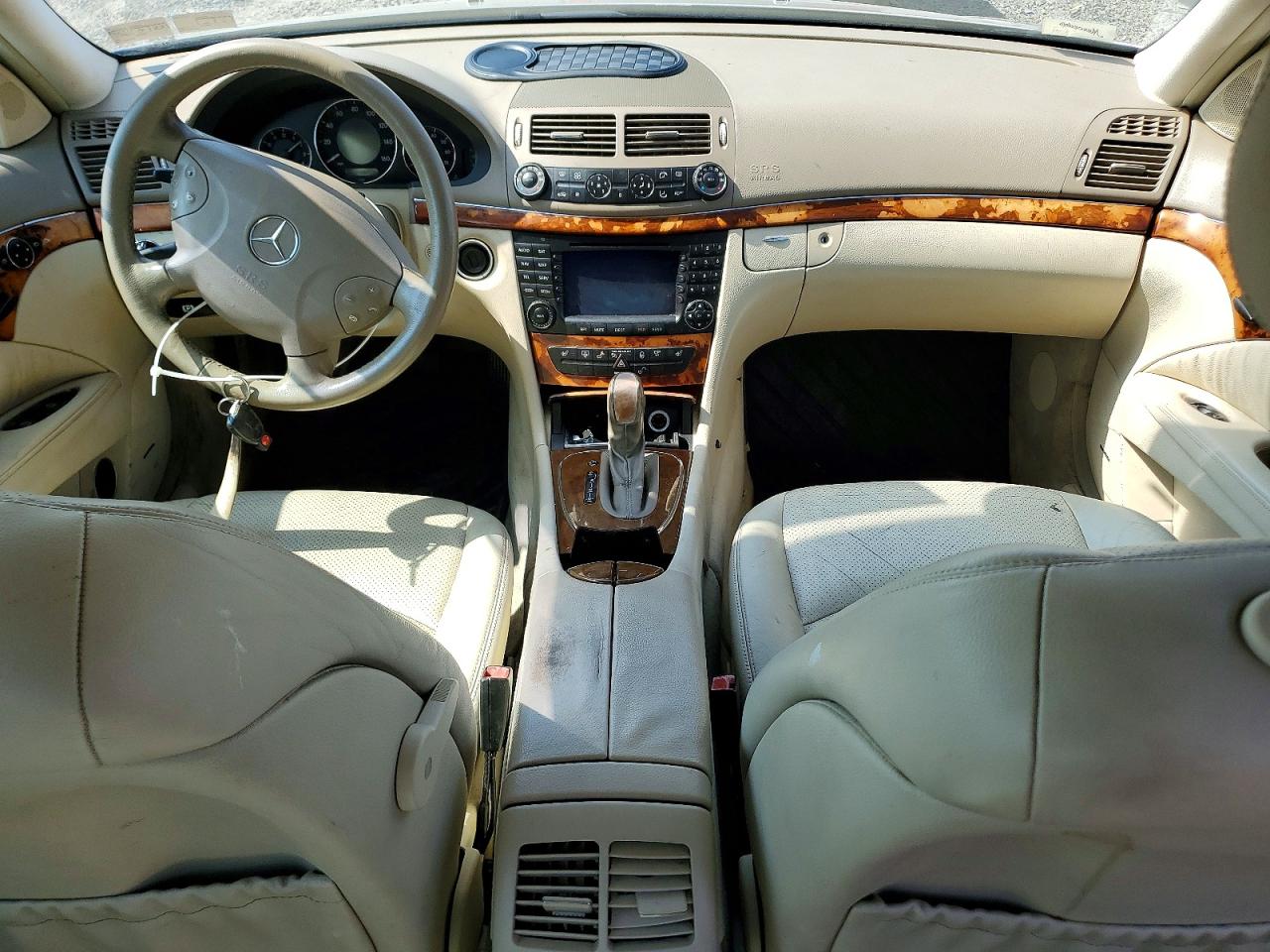 2005 Mercedes-benz E Silver vin: WDBUF65J85A658783