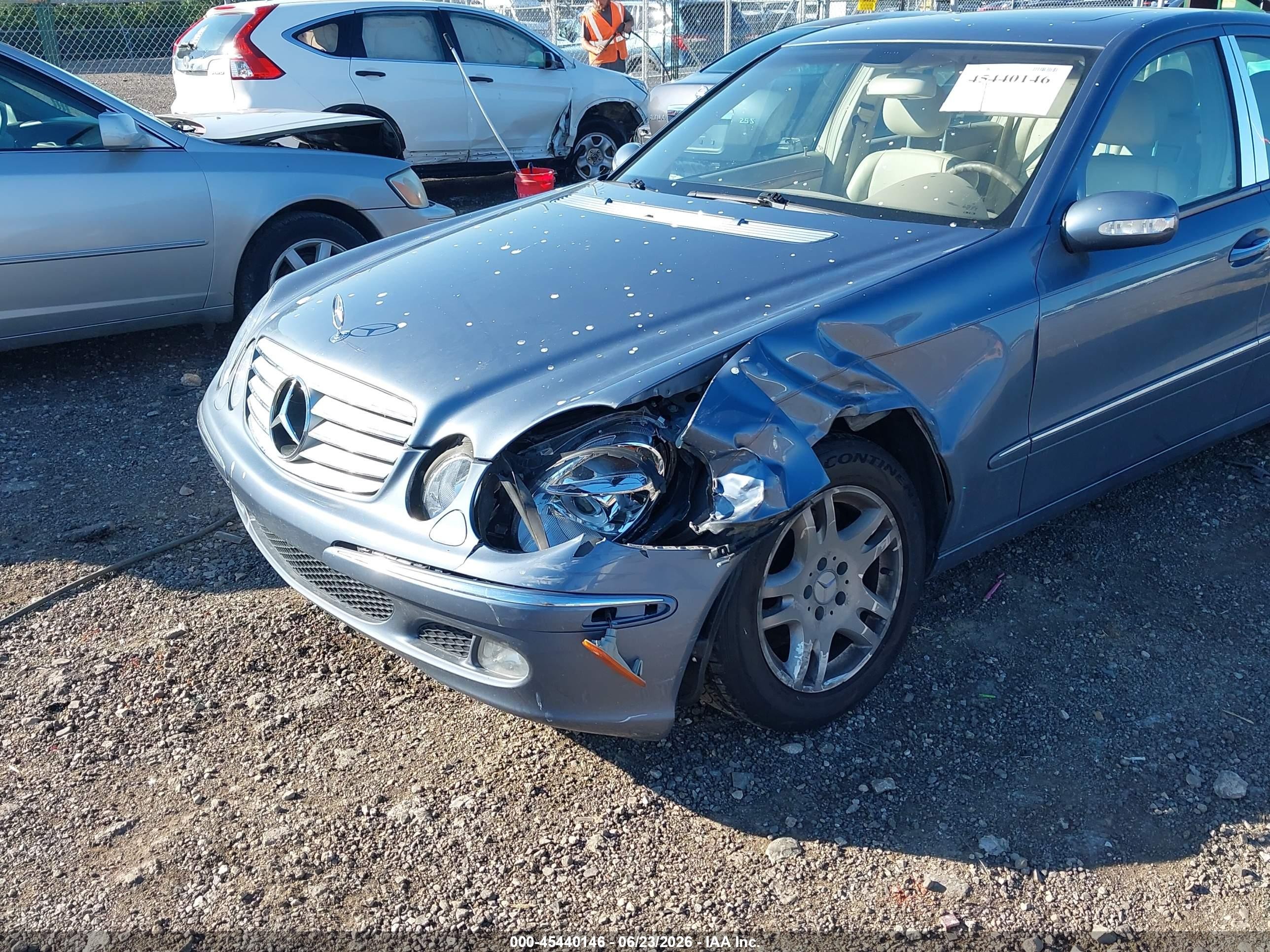 2003 Mercedes-benz E 320   Light Blue vin: WDBUF65J93A155003