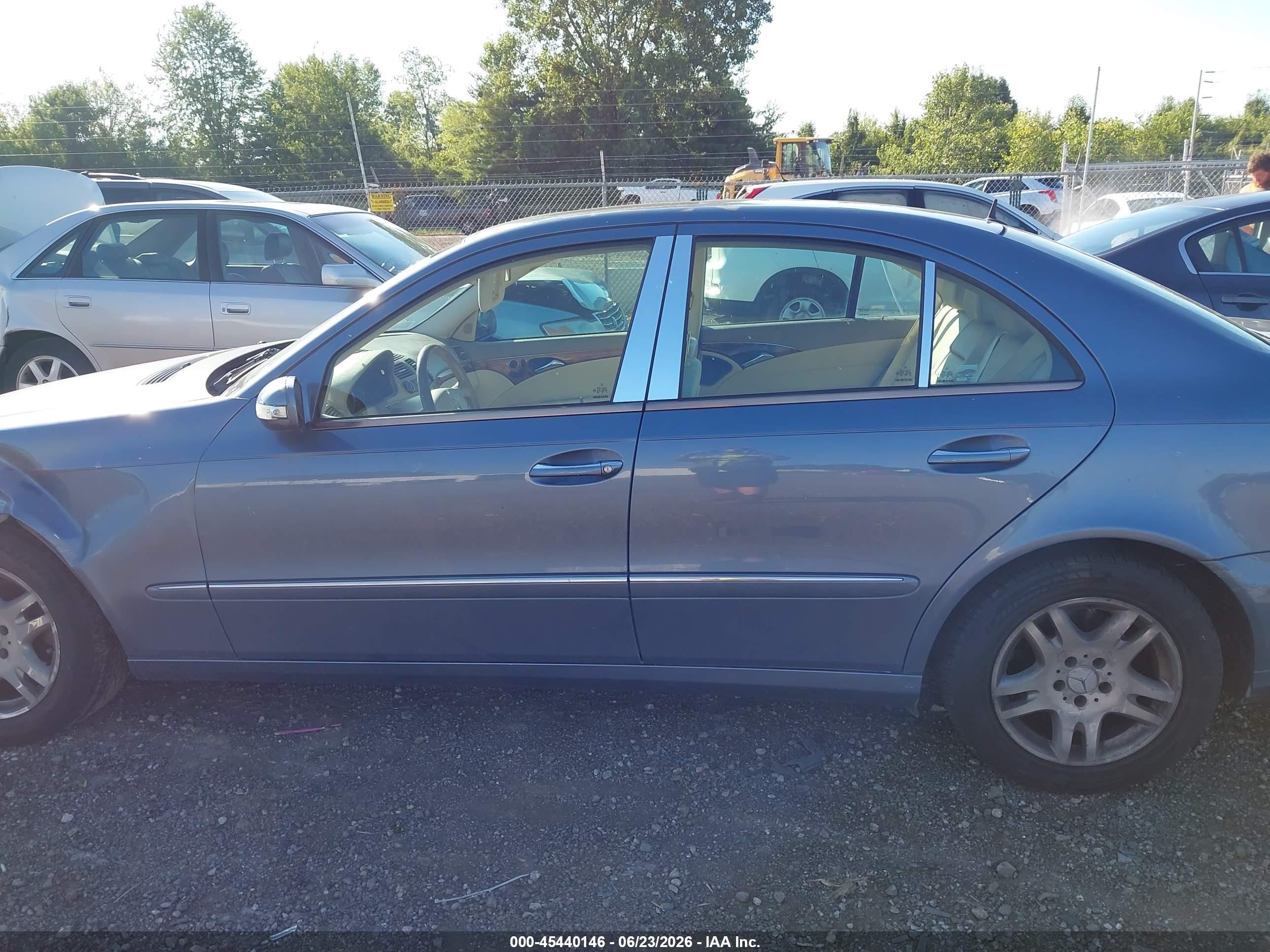 2003 Mercedes-benz E 320   Light Blue vin: WDBUF65J93A155003
