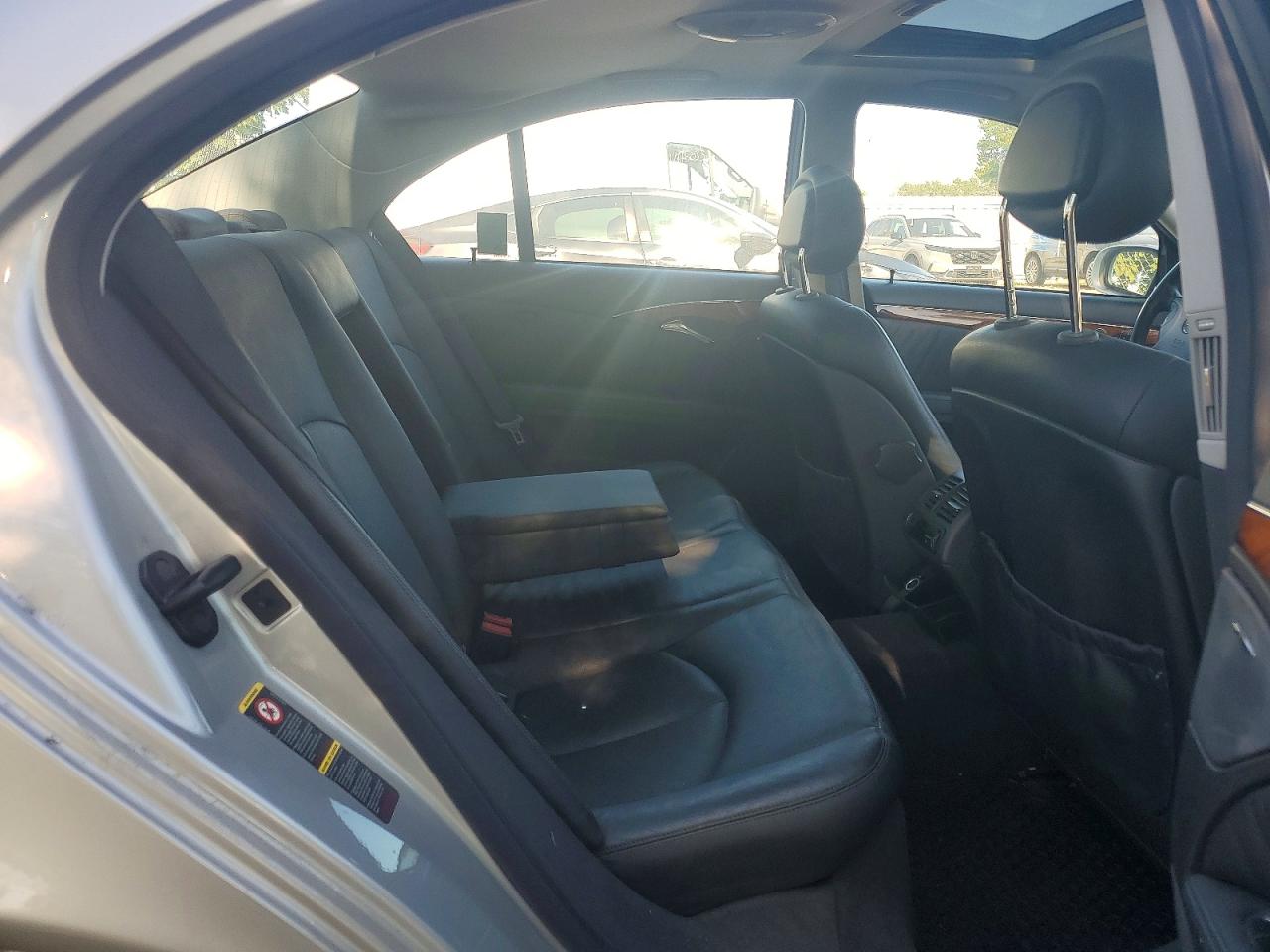 2003 Mercedes-benz E 500 Silver vin: WDBUF70J33A208758