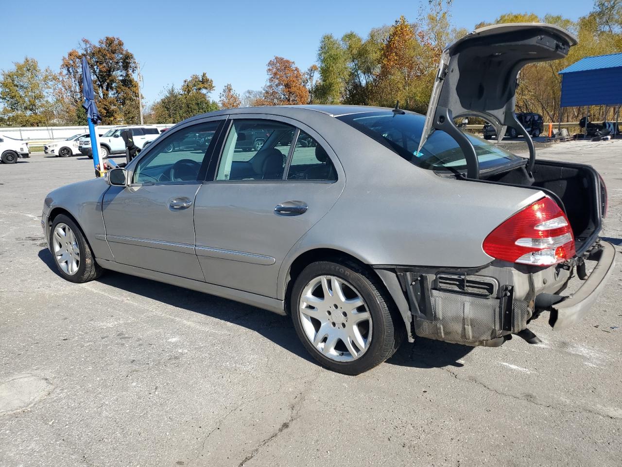 2003 Mercedes-benz E 500 Silver vin: WDBUF70J33A308908