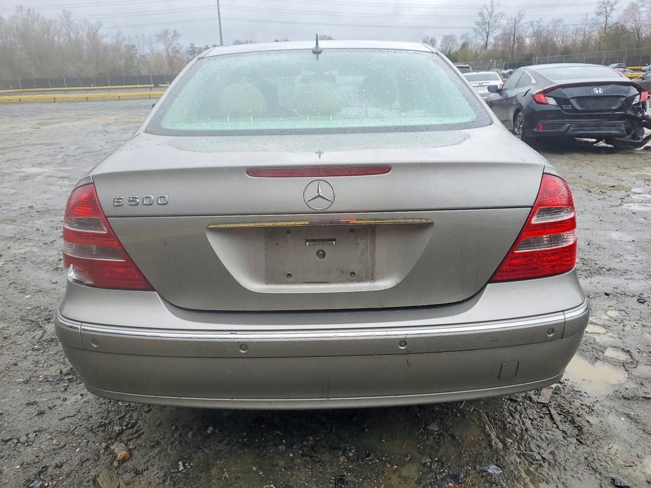 2004 Mercedes-benz E 500 Серебряный vin: WDBUF70J74A428664