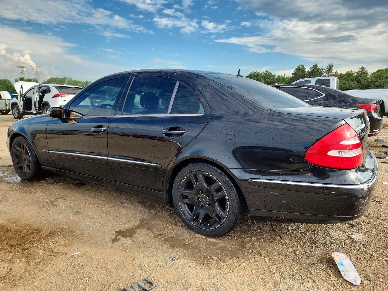 2003 Mercedes-benz E 500 Black vin: WDBUF70J83A239052